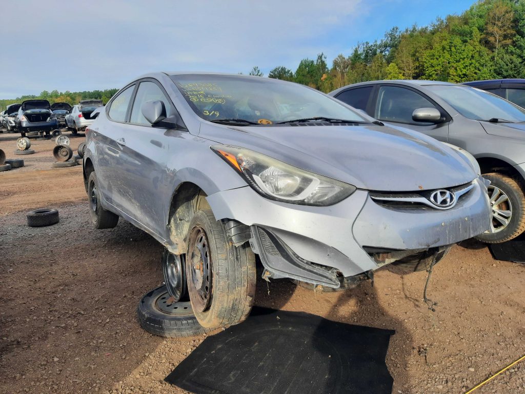 HYUNDAI ELANTRA 2016