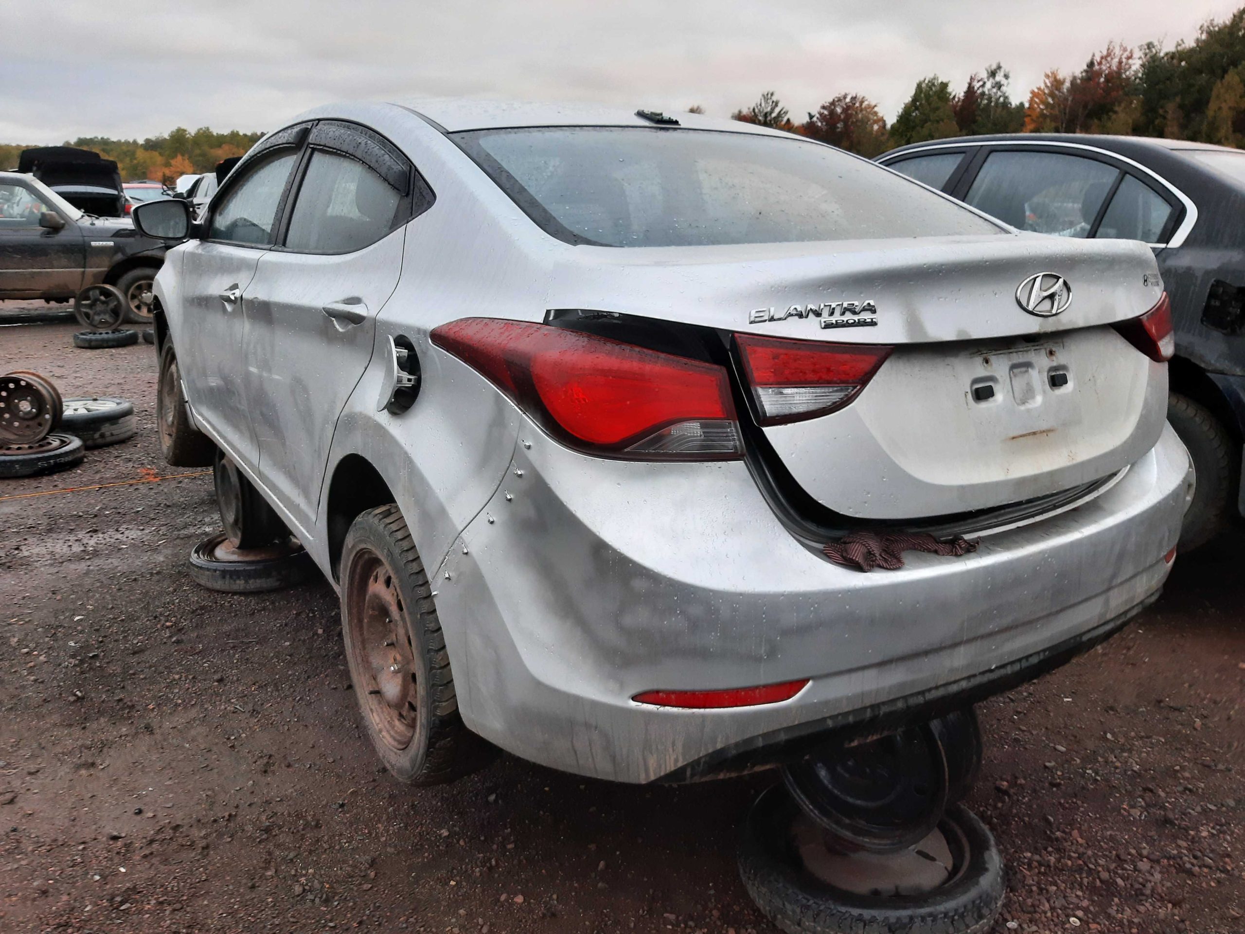 HYUNDAI ELANTRA 2016