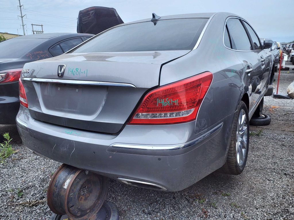 HYUNDAI EQUUS 2011