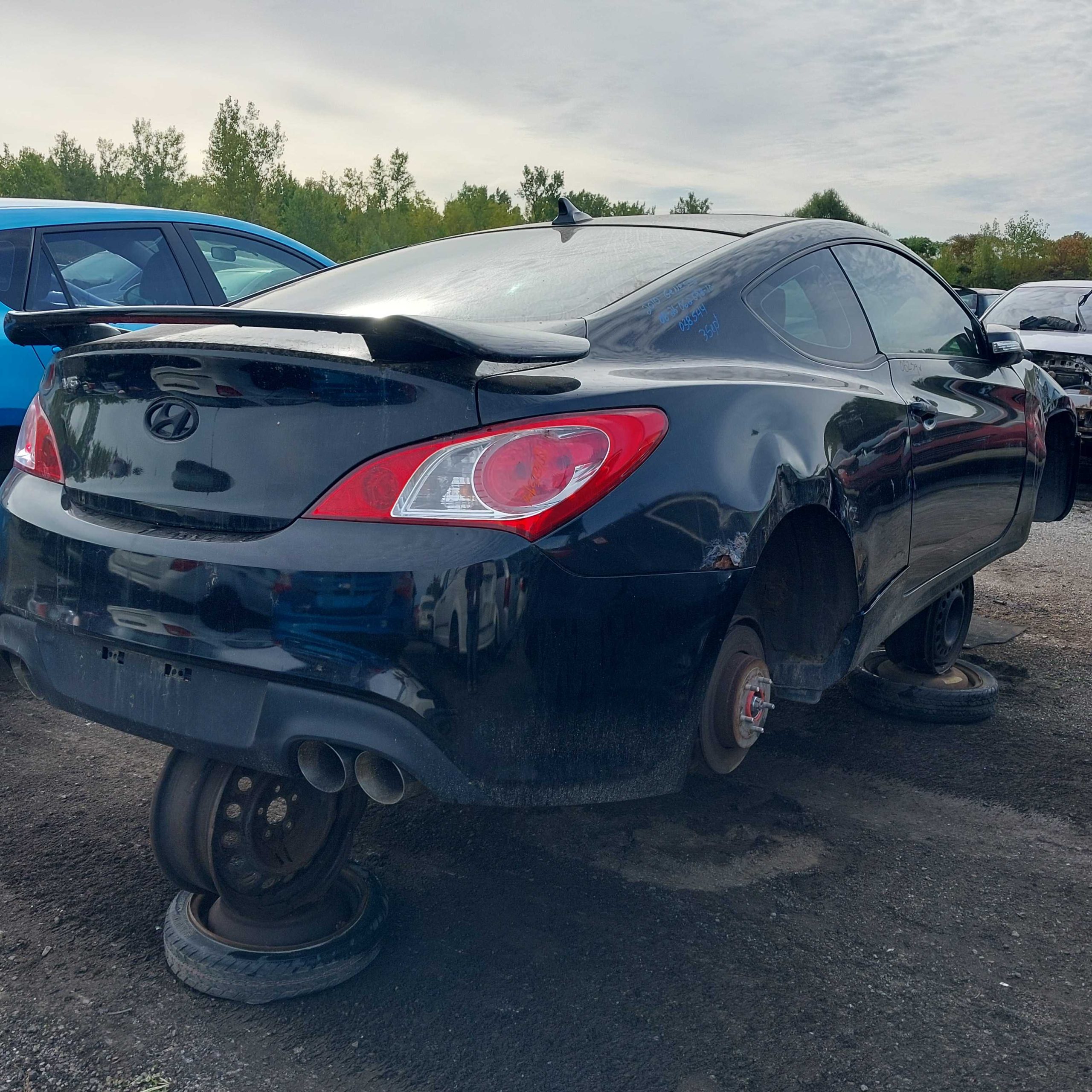 HYUNDAI GENESIS 2010