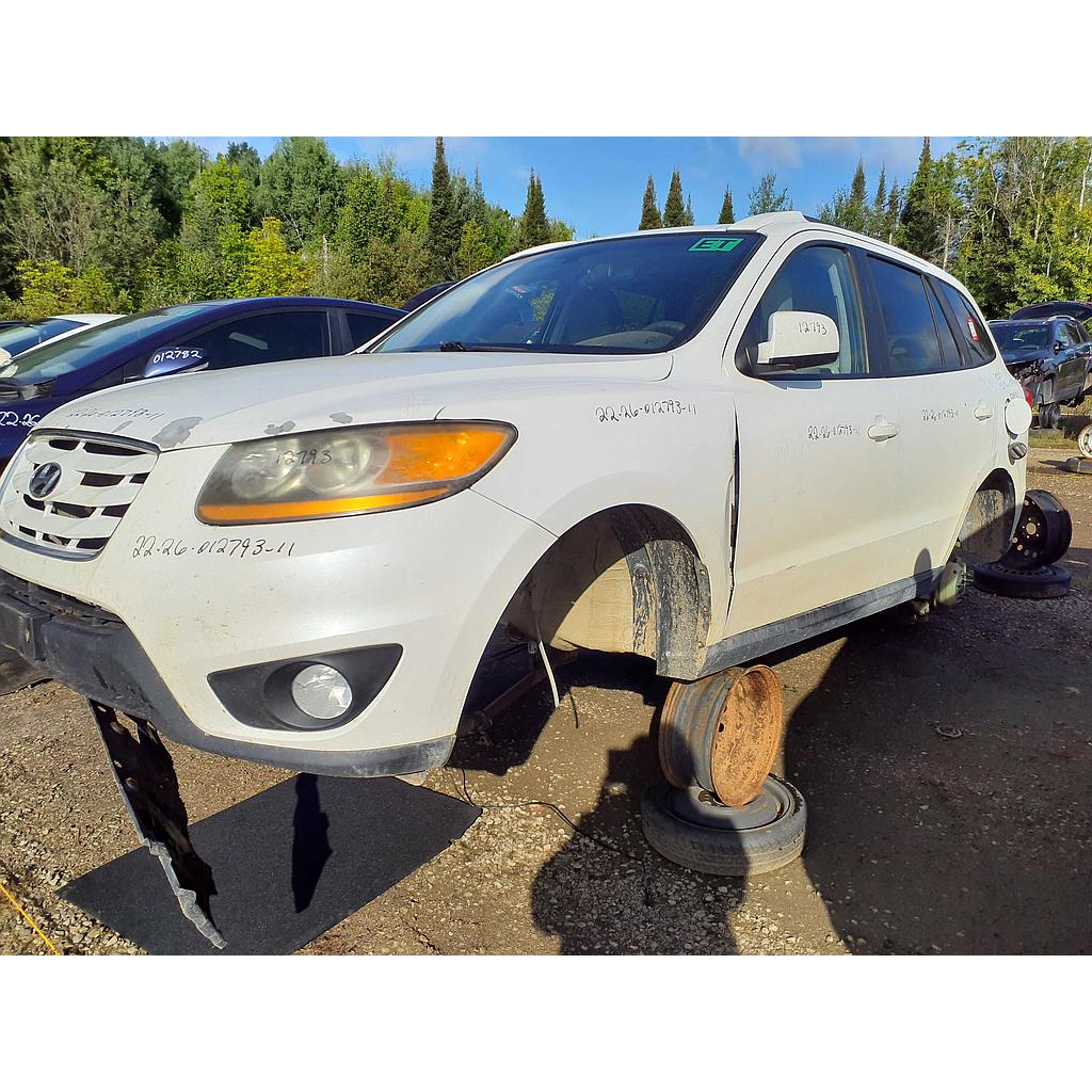 HYUNDAI SANTA FE 2011
