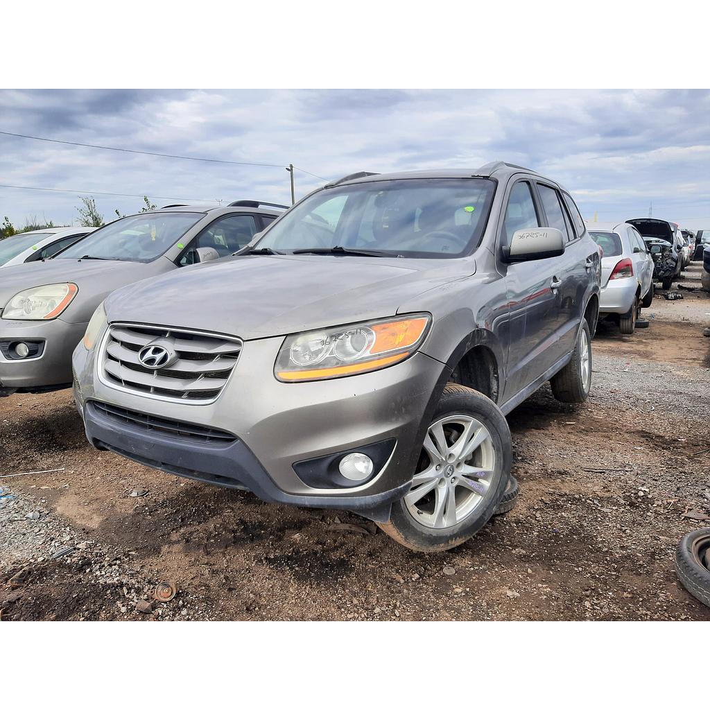 HYUNDAI SANTA FE 2011