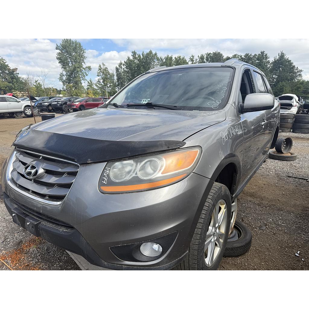 HYUNDAI SANTA FE 2011