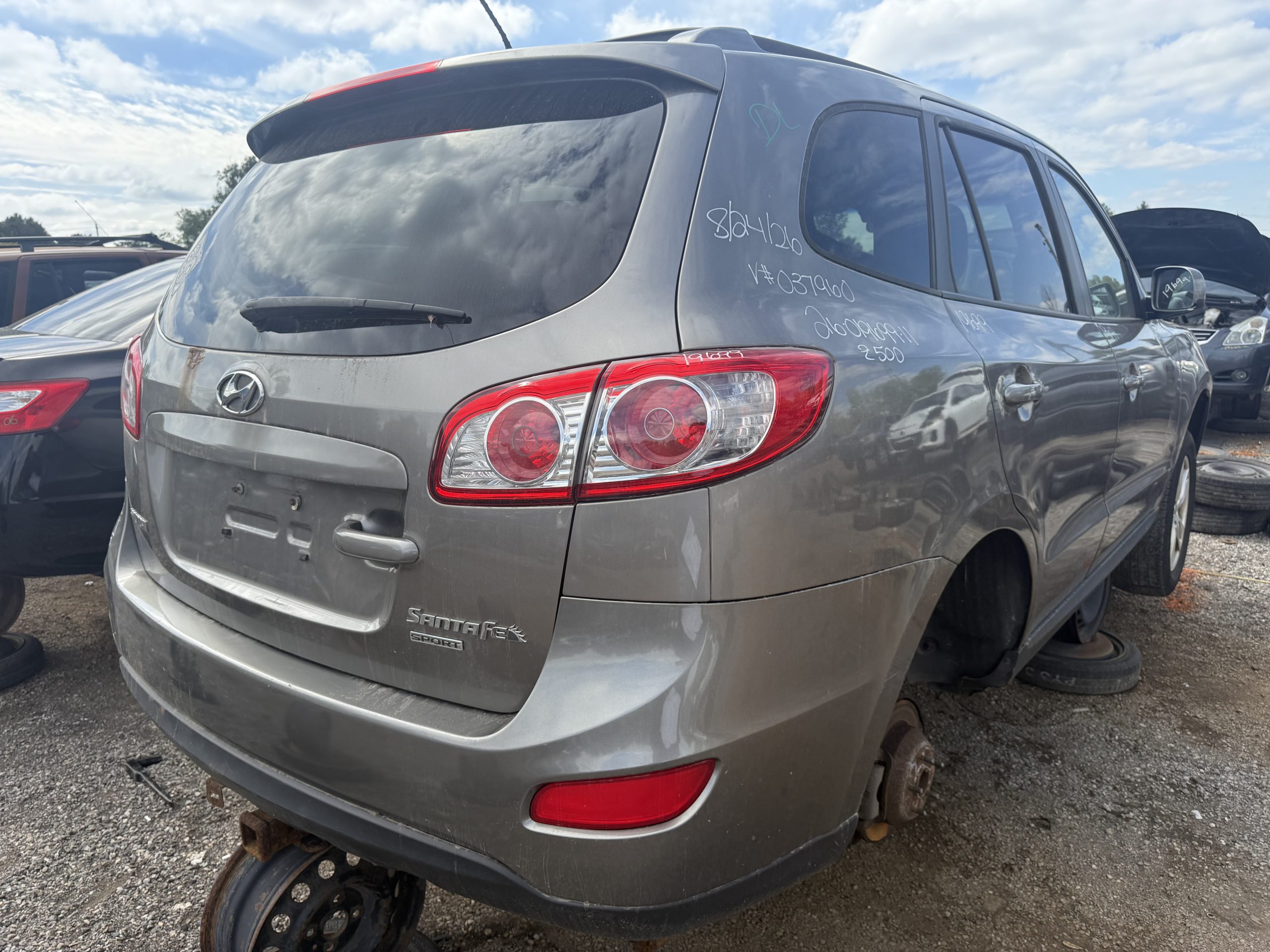 HYUNDAI SANTA FE 2011