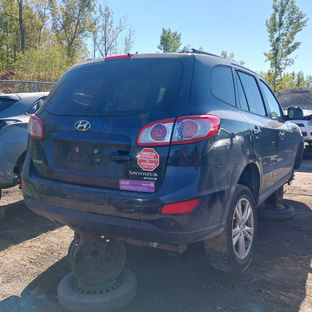 HYUNDAI SANTA FE 2011