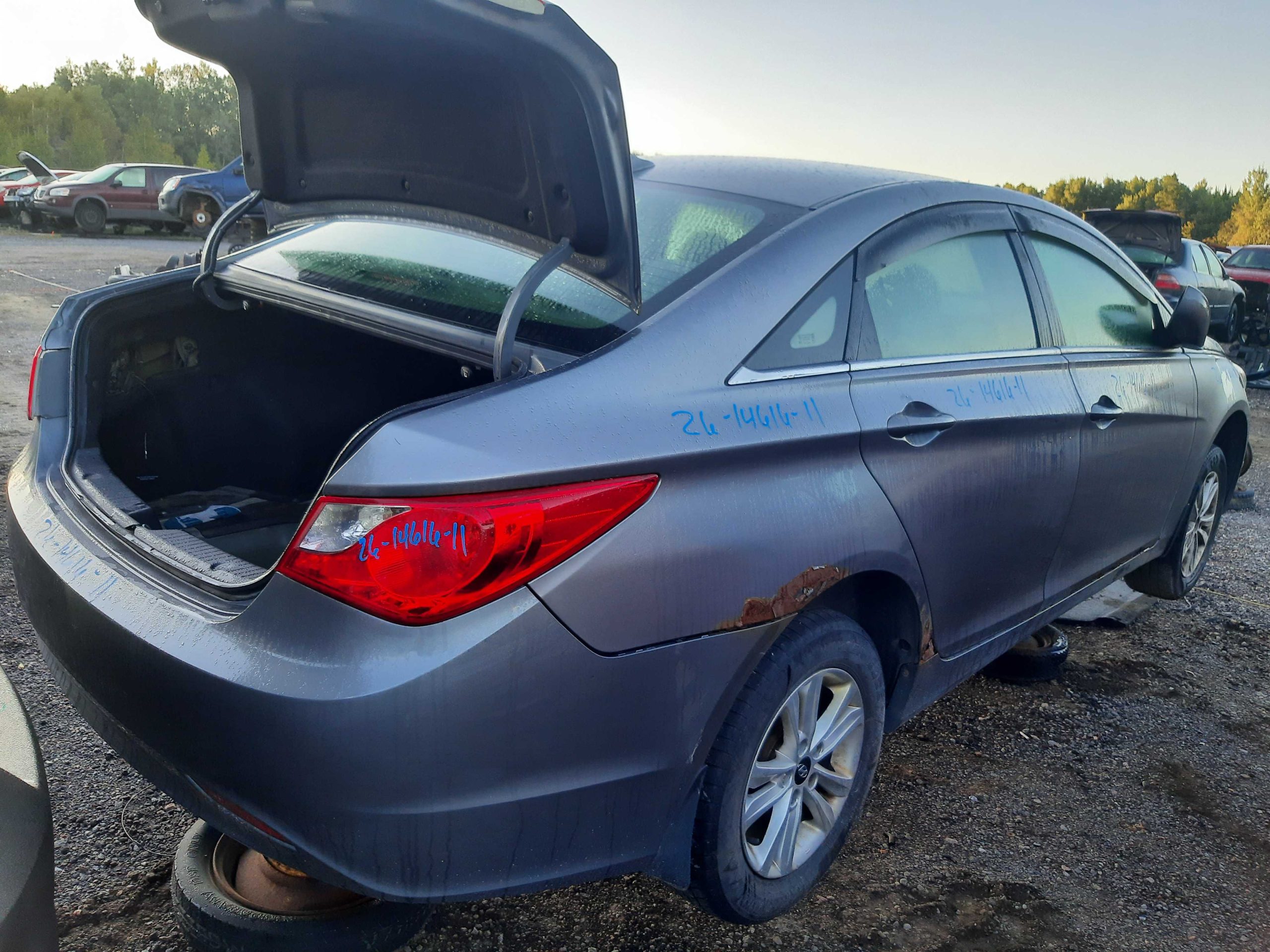 HYUNDAI SONATA 2011
