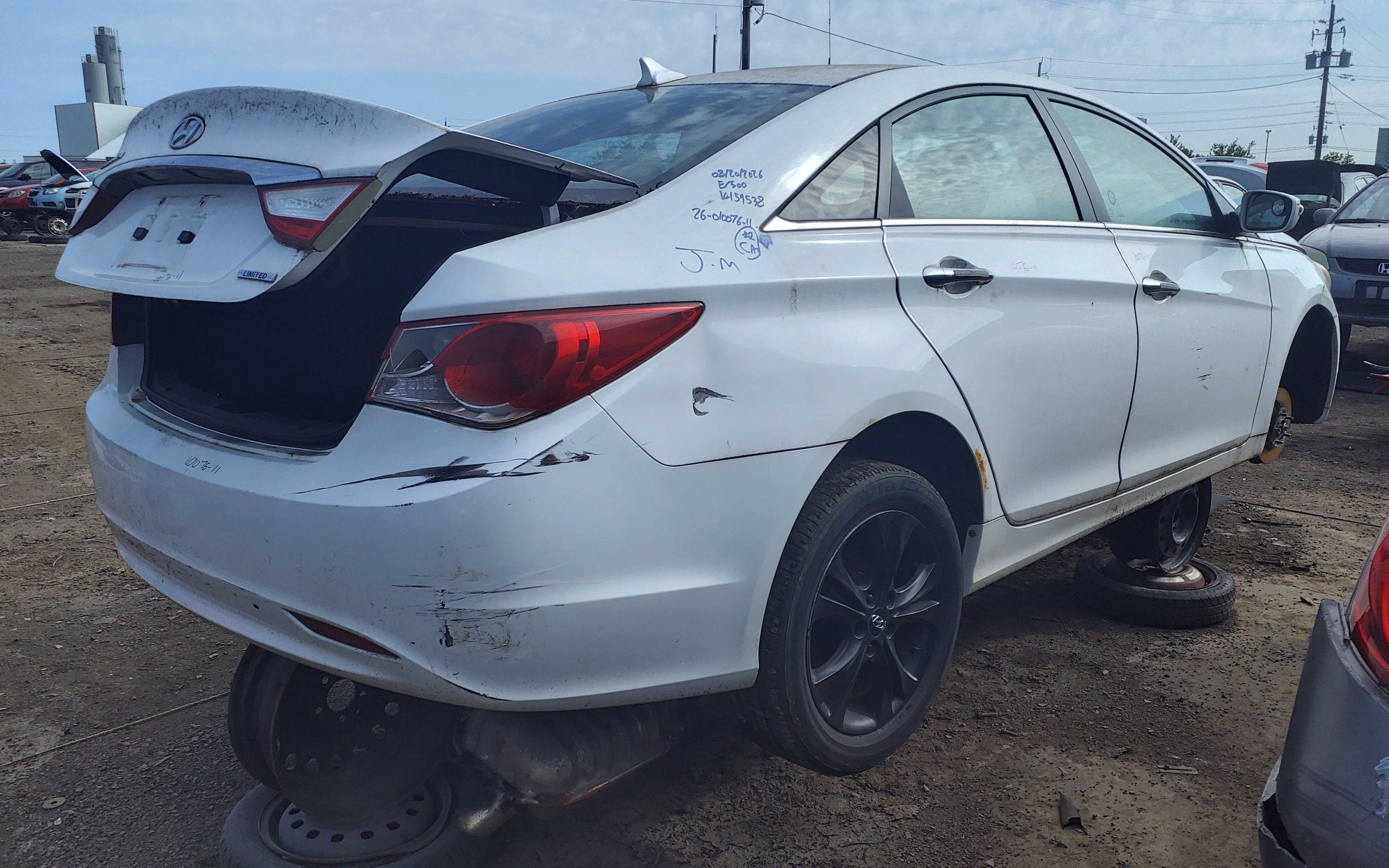 HYUNDAI SONATA 2011