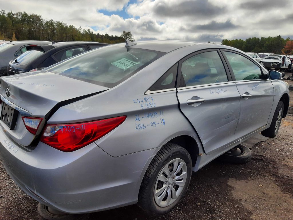 HYUNDAI SONATA 2011