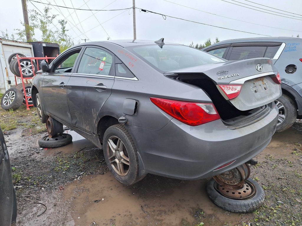 HYUNDAI SONATA 2013