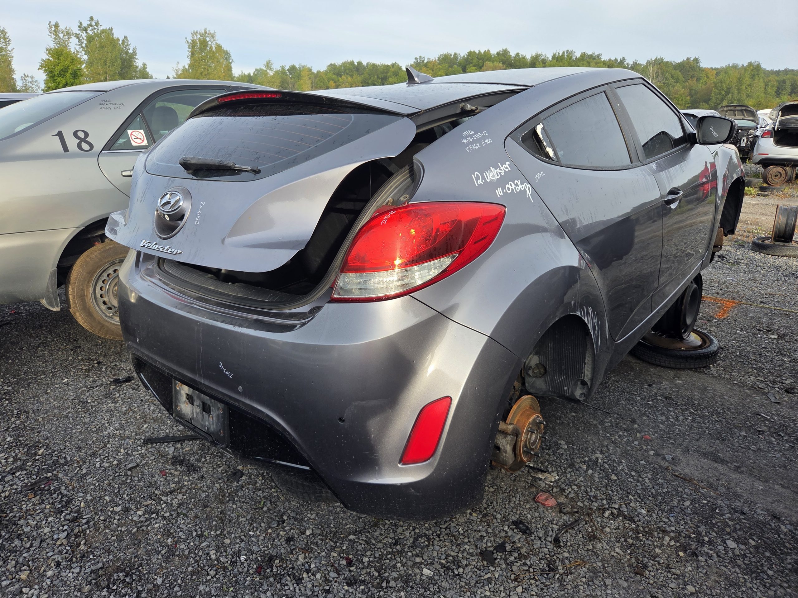 HYUNDAI VELOSTER 2012