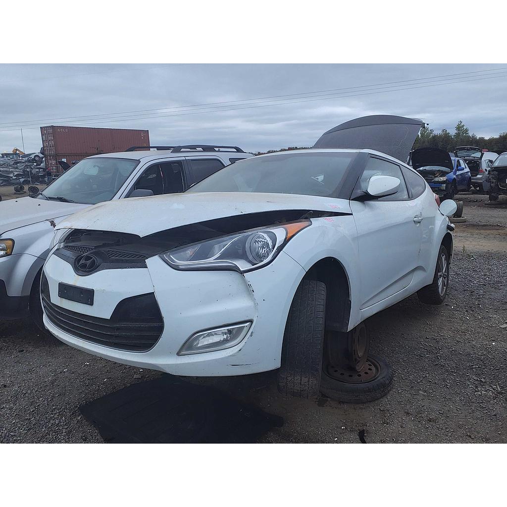 HYUNDAI VELOSTER 2012