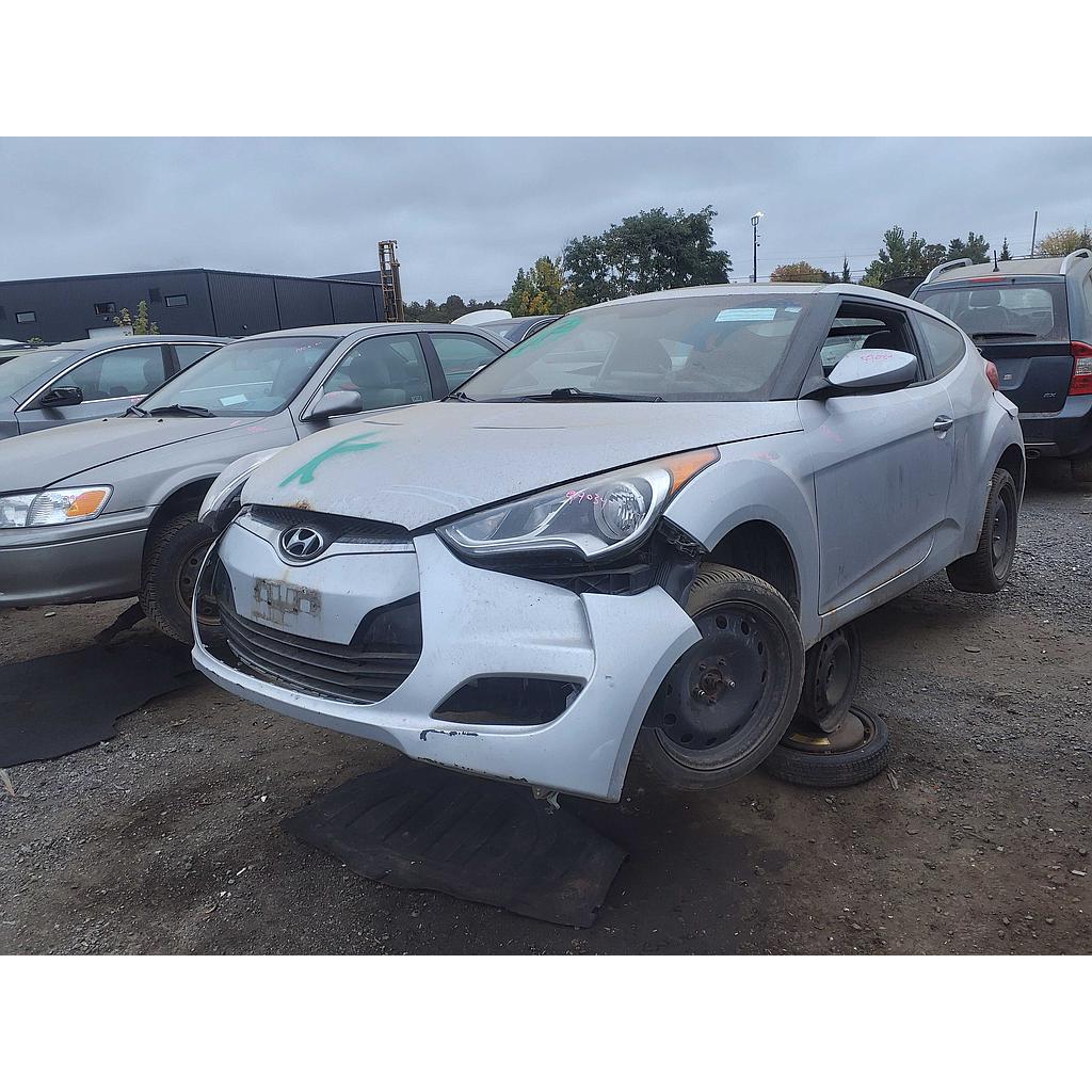 HYUNDAI VELOSTER 2012
