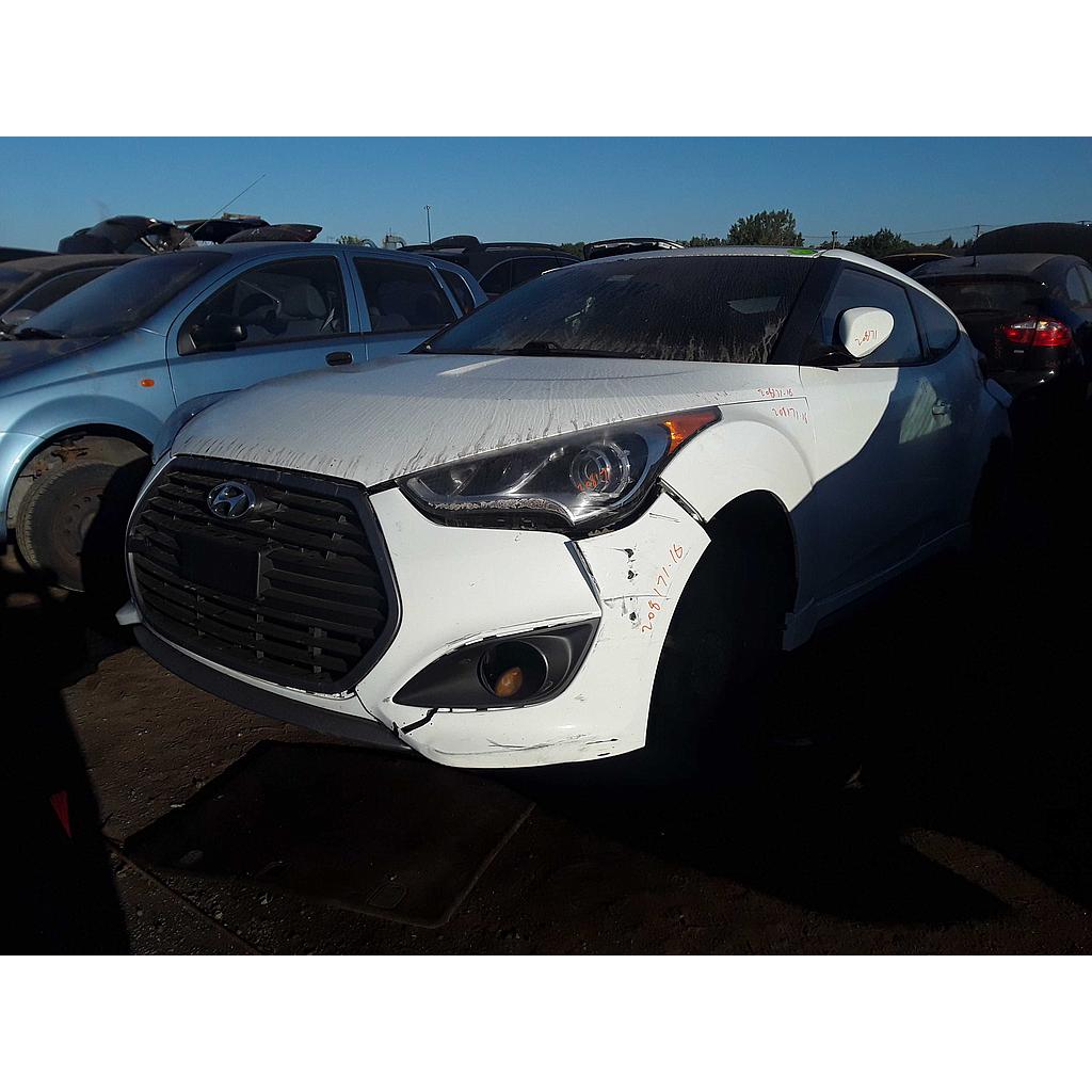 HYUNDAI VELOSTER 2016
