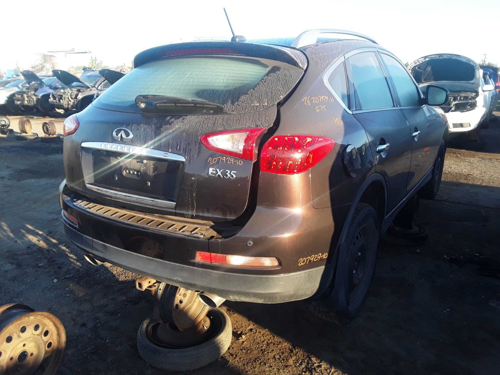 INFINITI EX35 2010