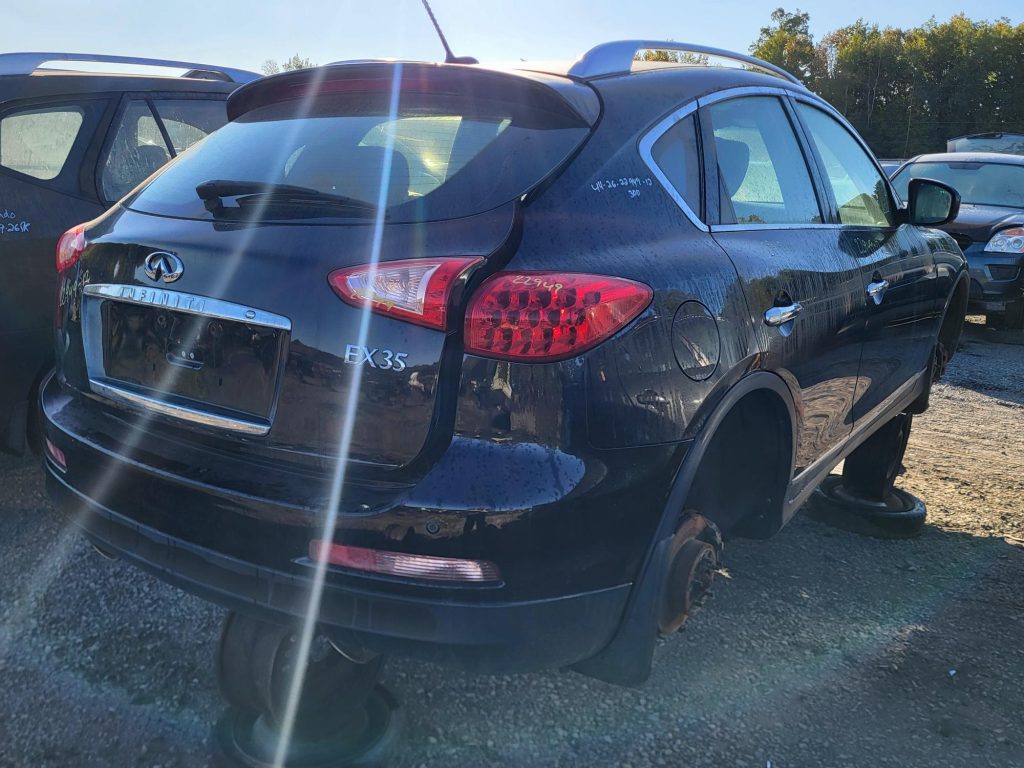 INFINITI EX35 2012