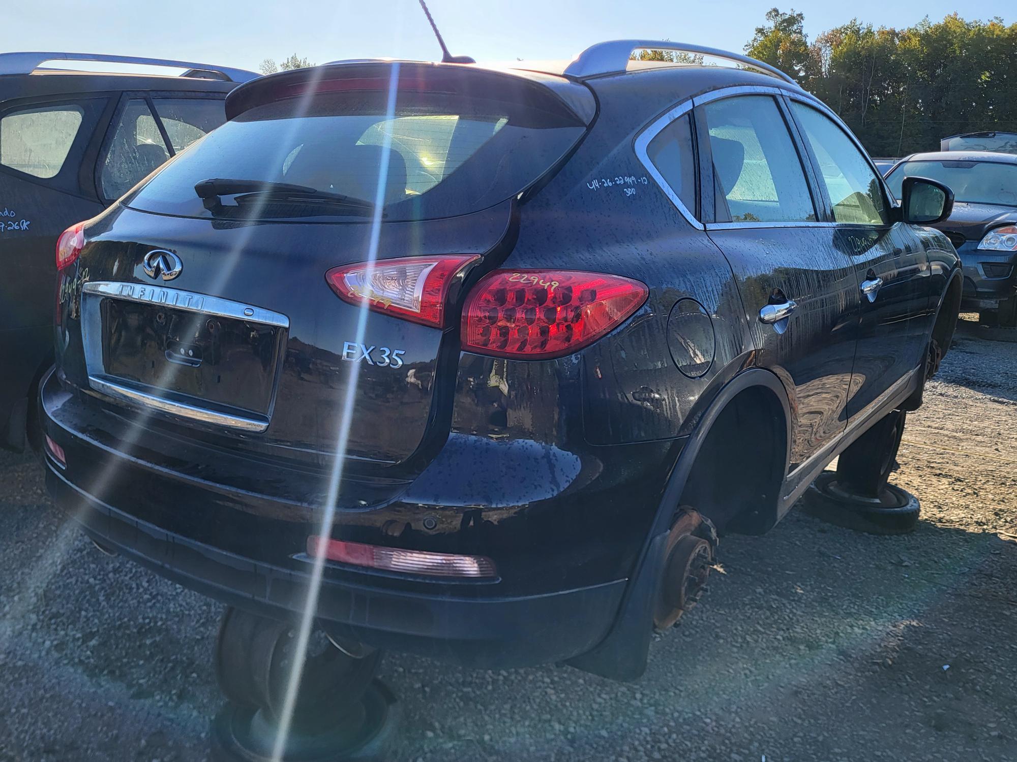 INFINITI EX35 2012
