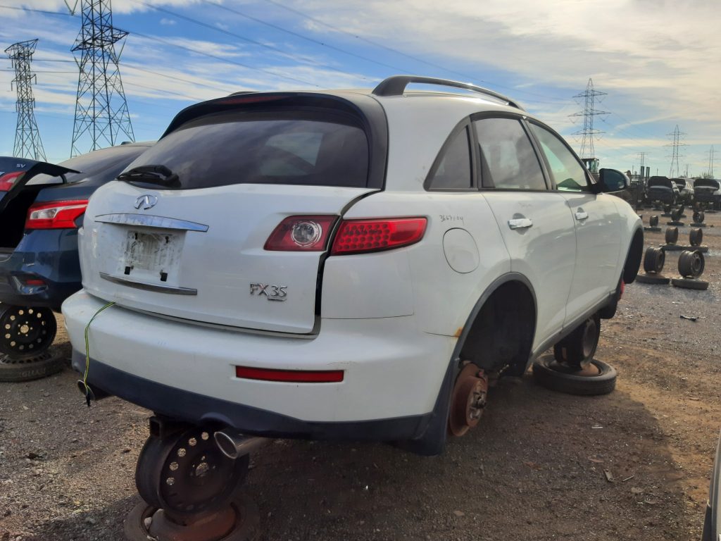 INFINITI FX35 2004