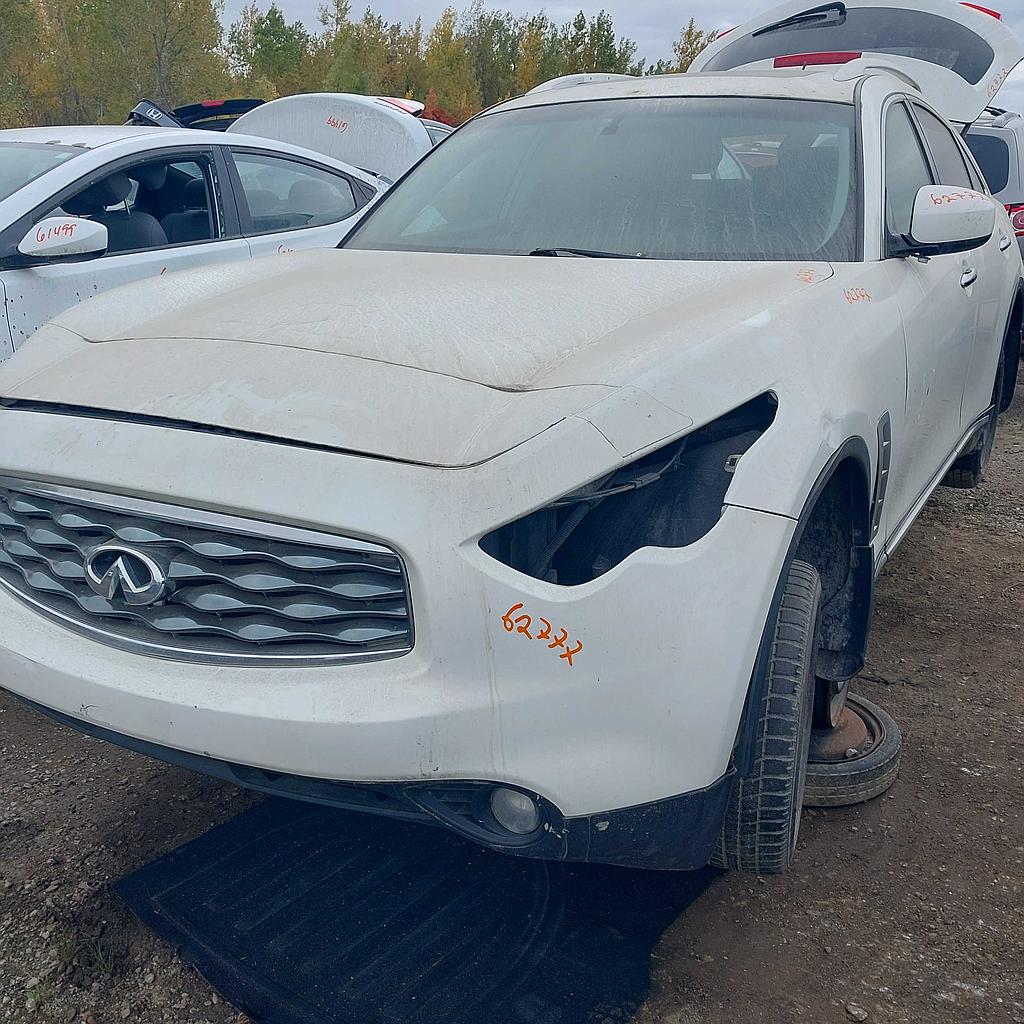 INFINITI FX35 2010