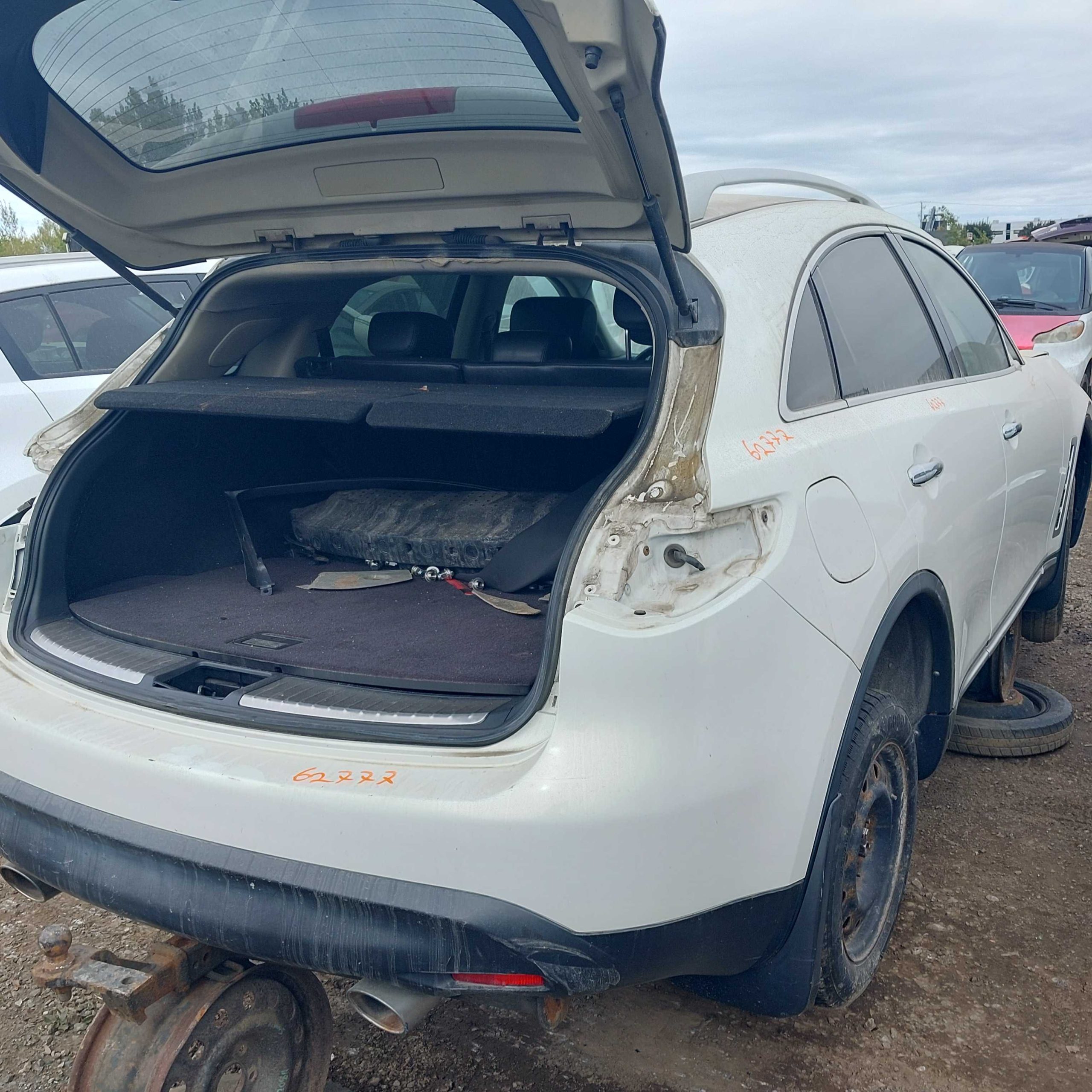 INFINITI FX35 2010