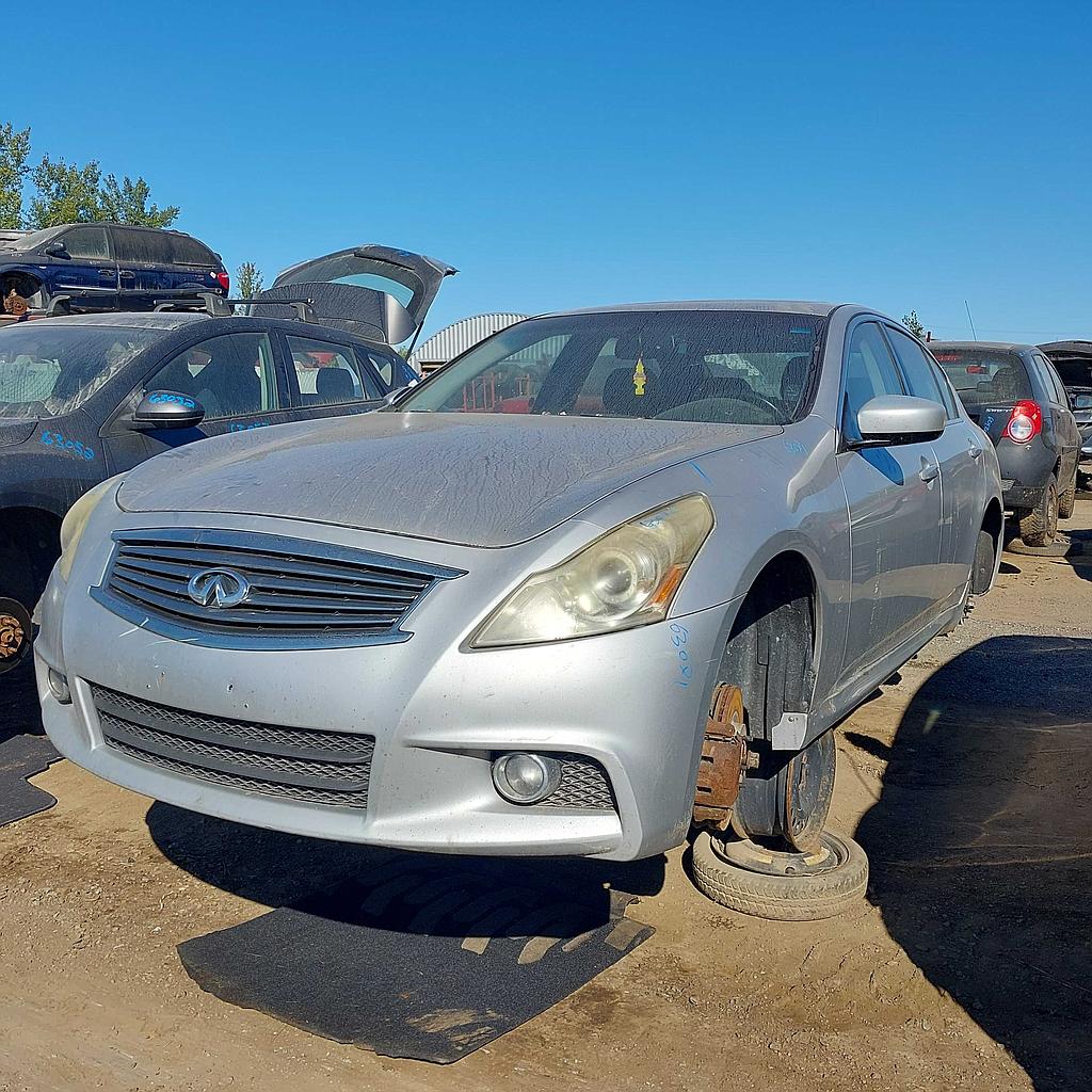 INFINITI G37 SEDAN 2010