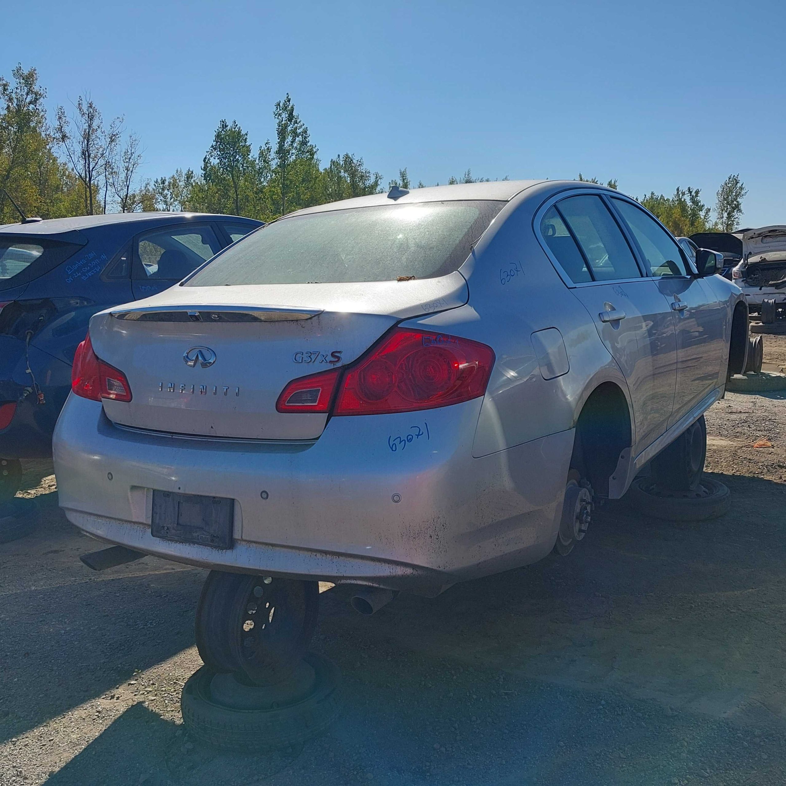 INFINITI G37 SEDAN 2010