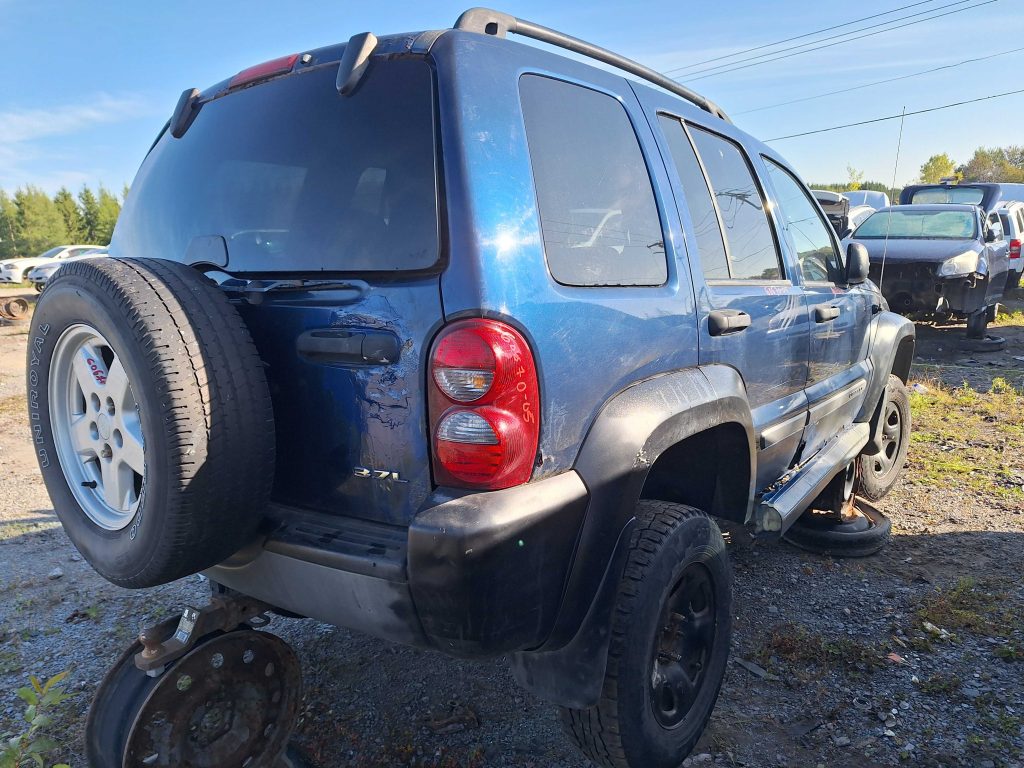 JEEP LIBERTY 2005