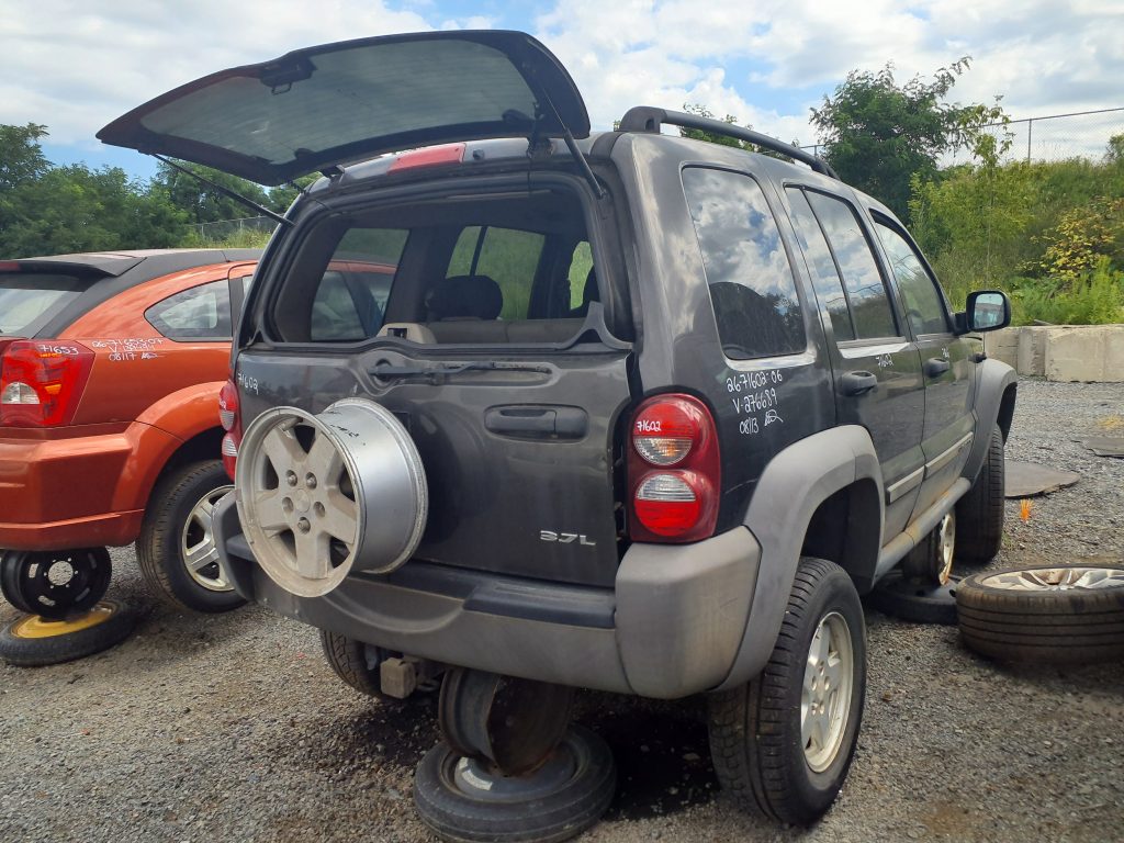 JEEP LIBERTY 2006