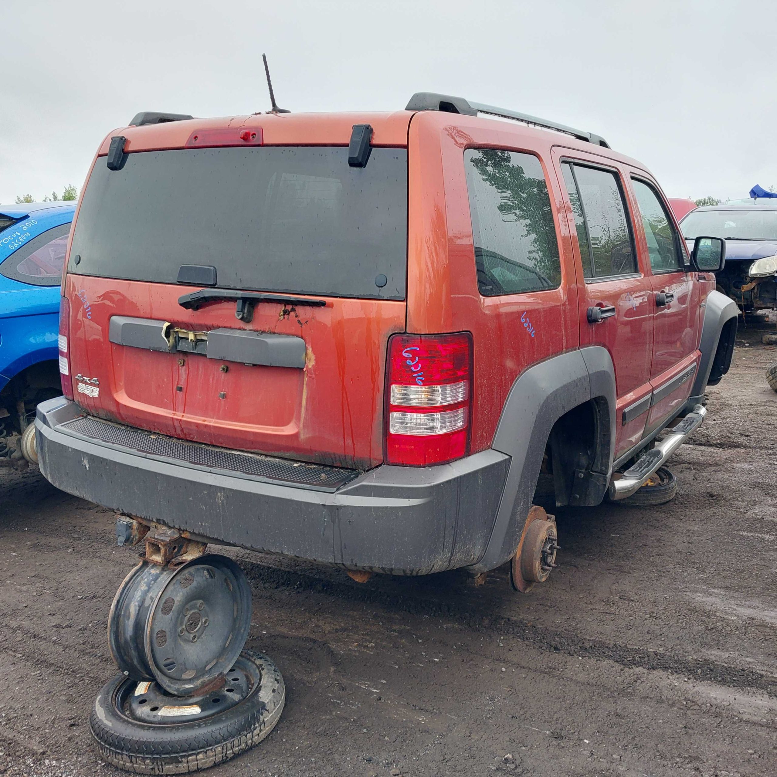 JEEP LIBERTY 2010