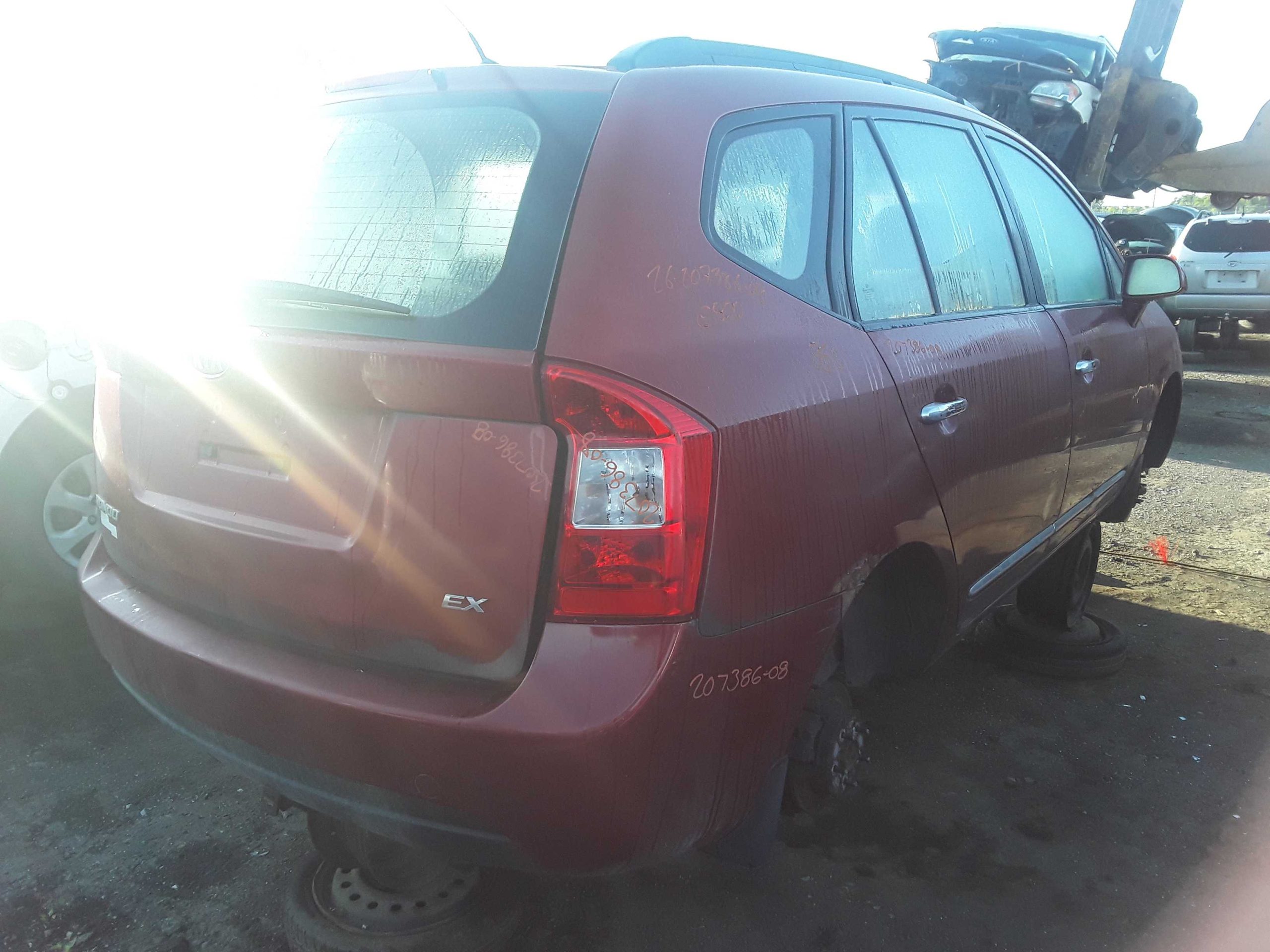 KIA RONDO 2008