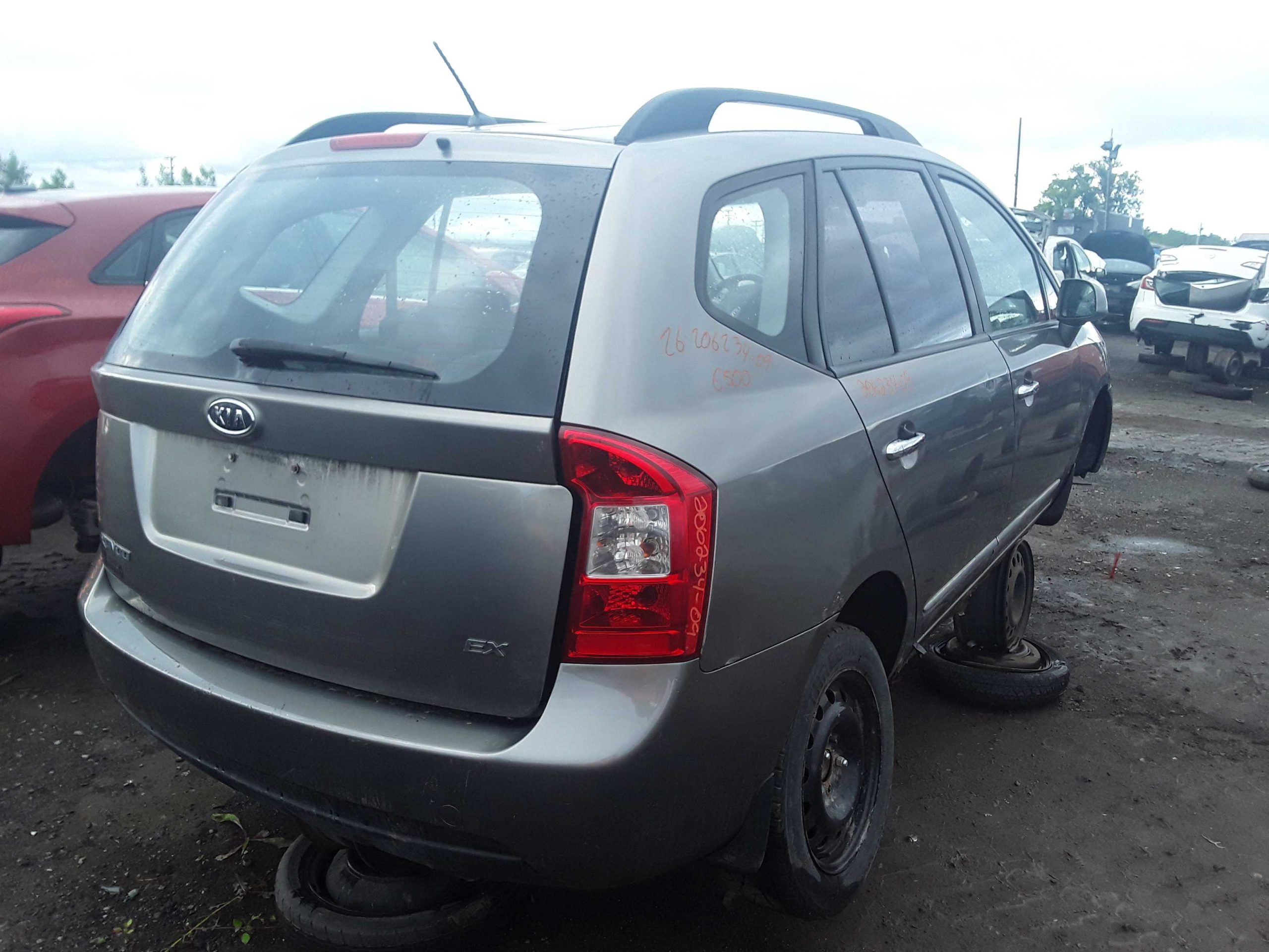 KIA RONDO 2009