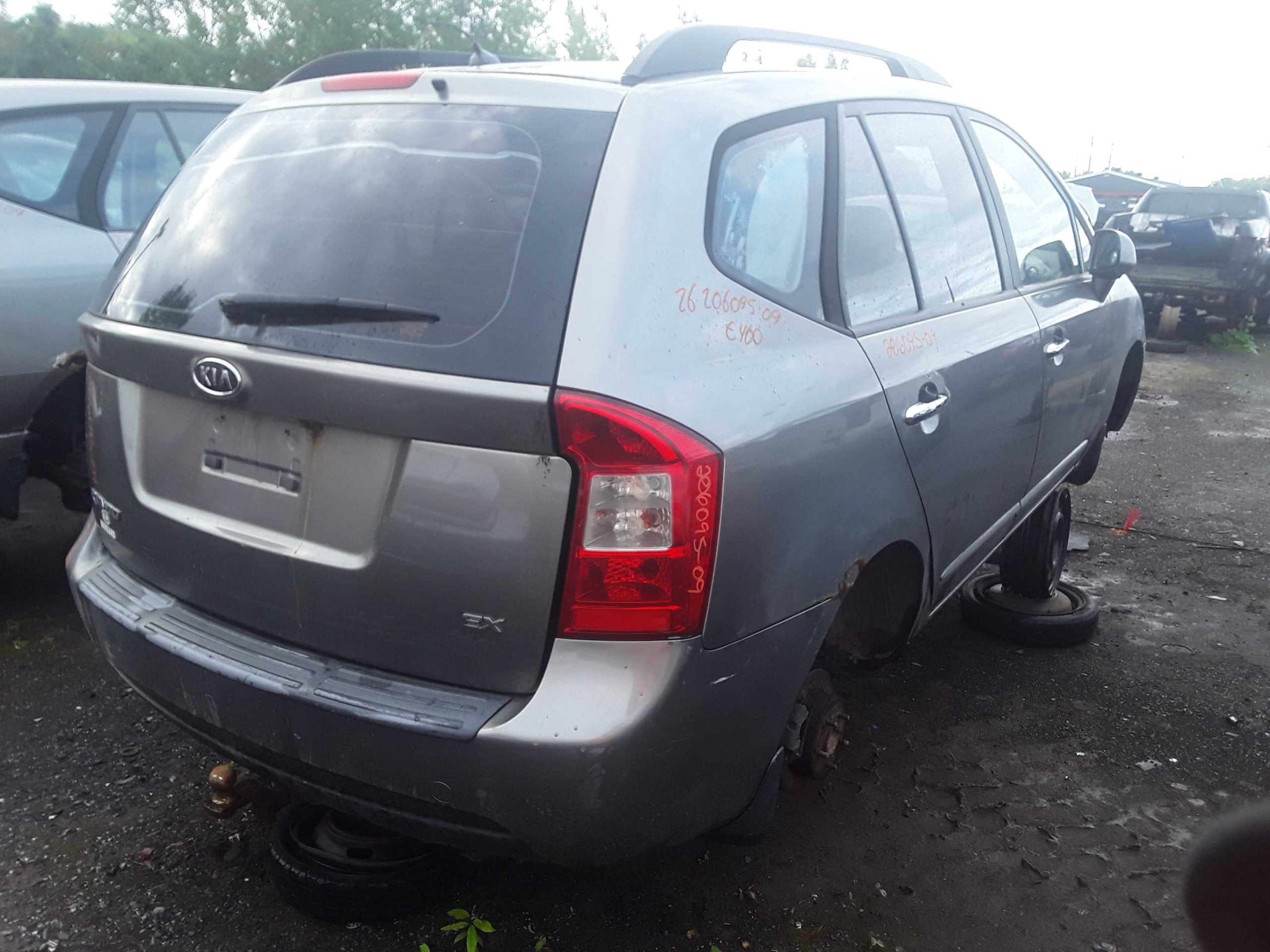 KIA RONDO 2009