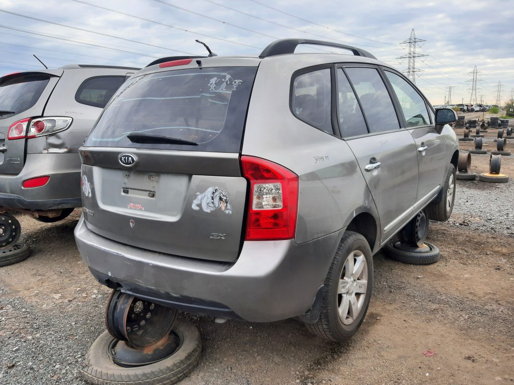 KIA RONDO 2009