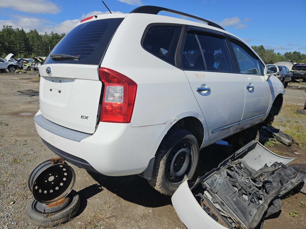KIA RONDO 2009