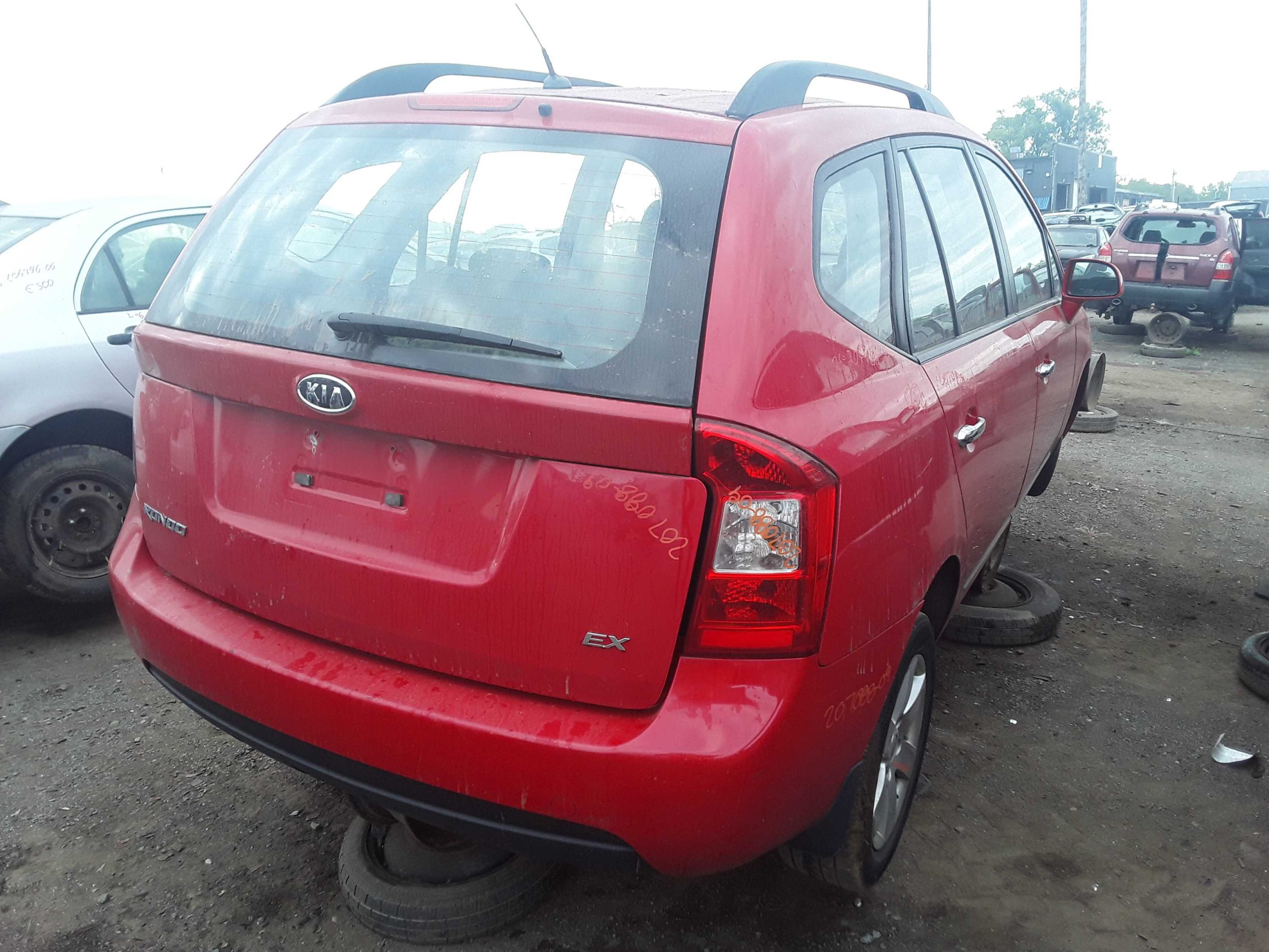 KIA RONDO 2009