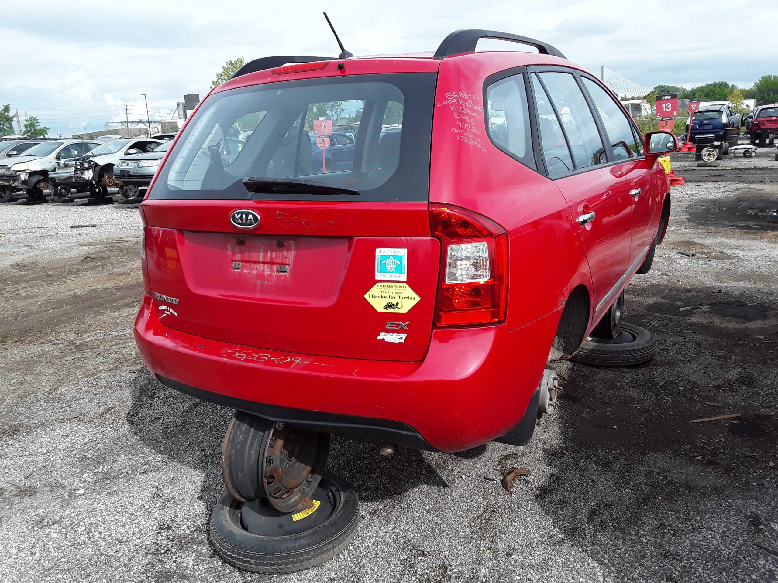 KIA RONDO 2009