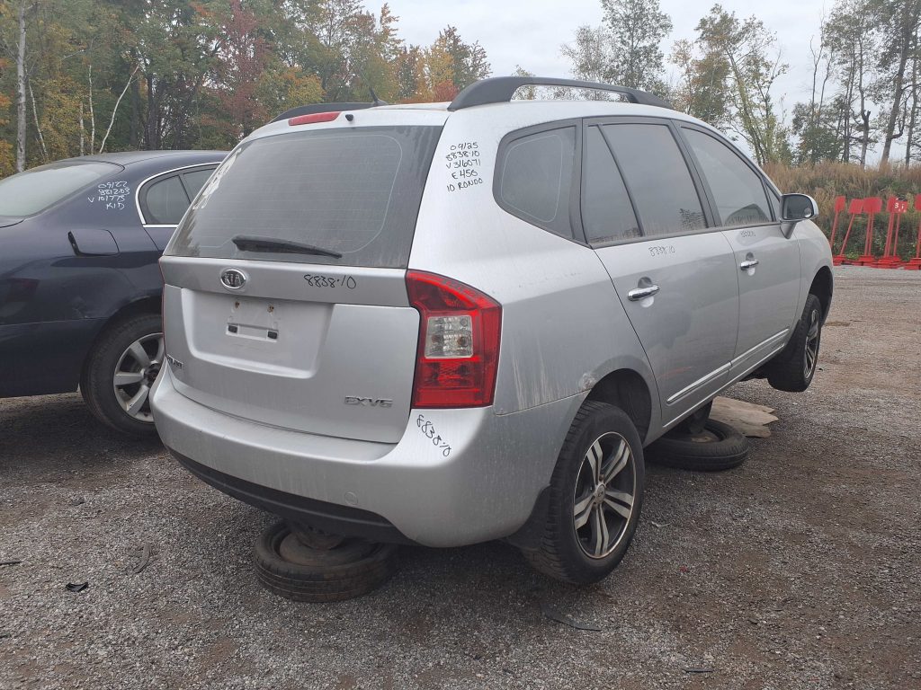 KIA RONDO 2010