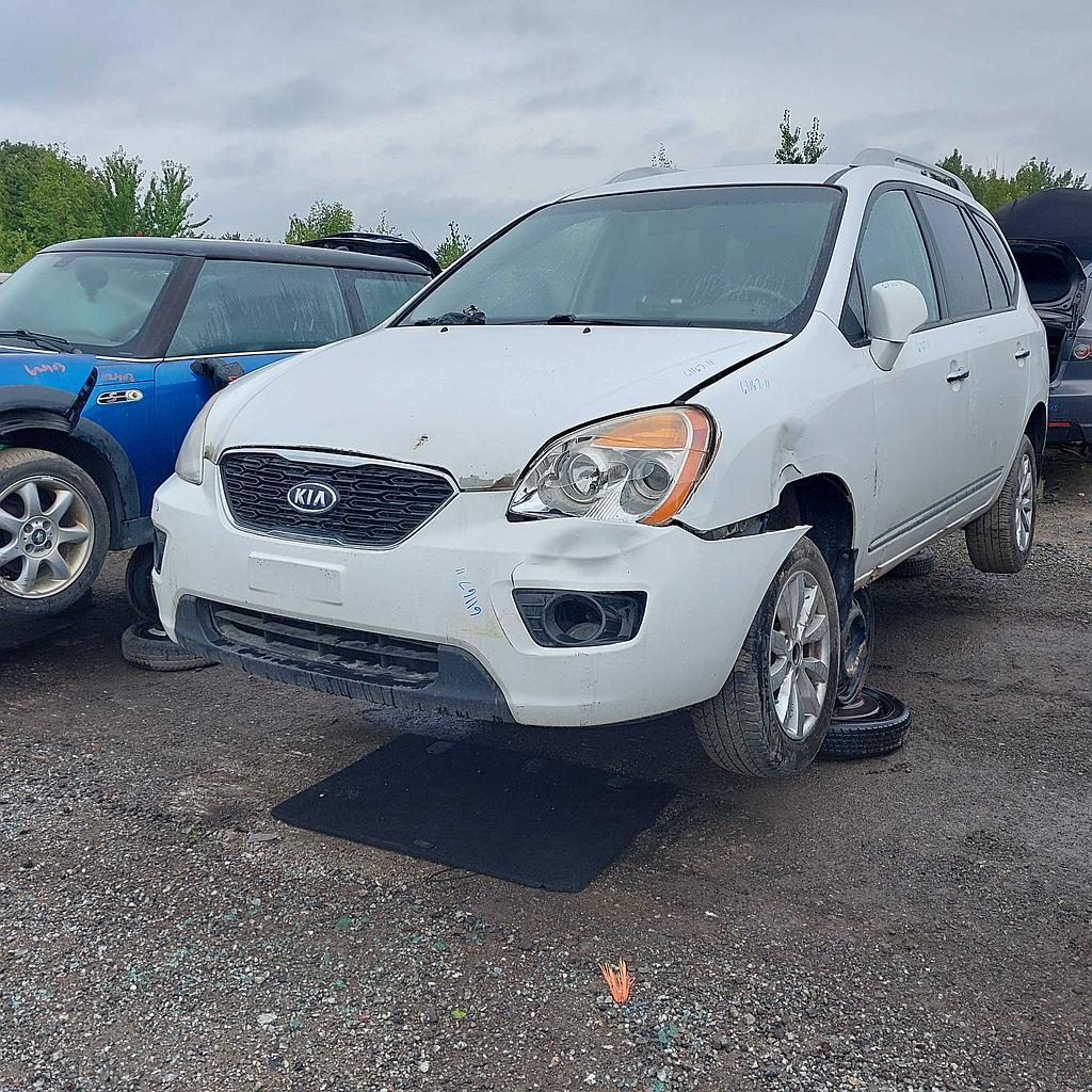 KIA RONDO 2011