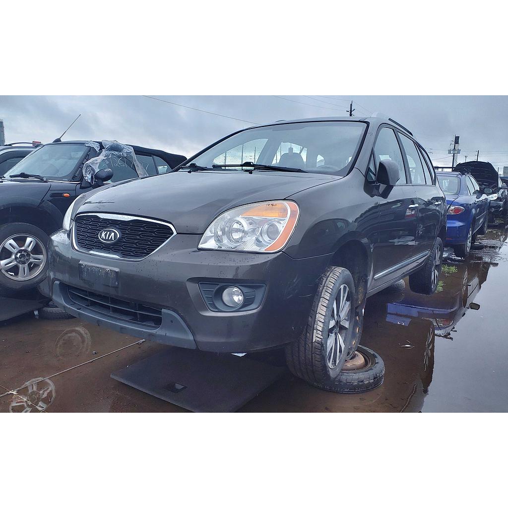 KIA RONDO 2011