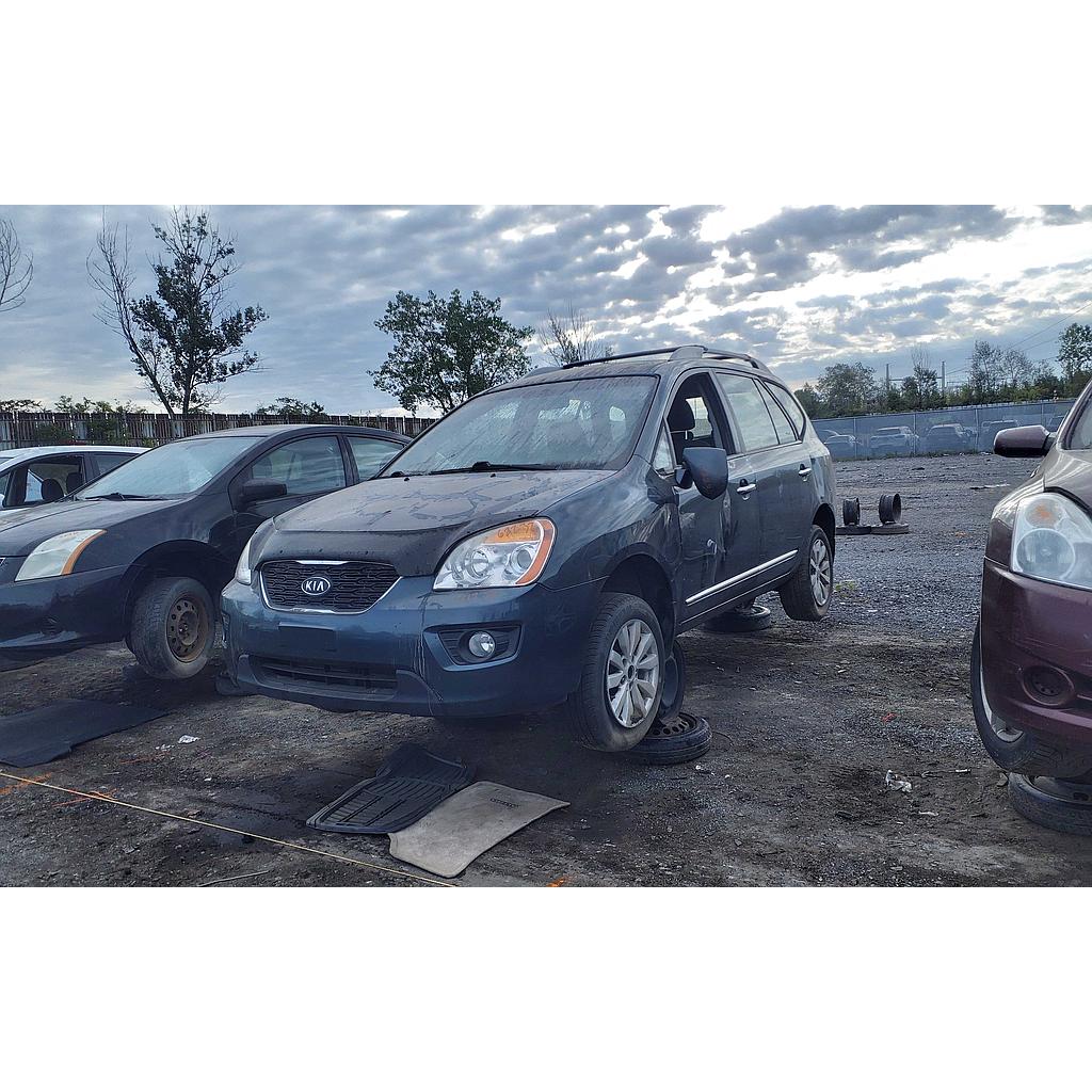 KIA RONDO 2011