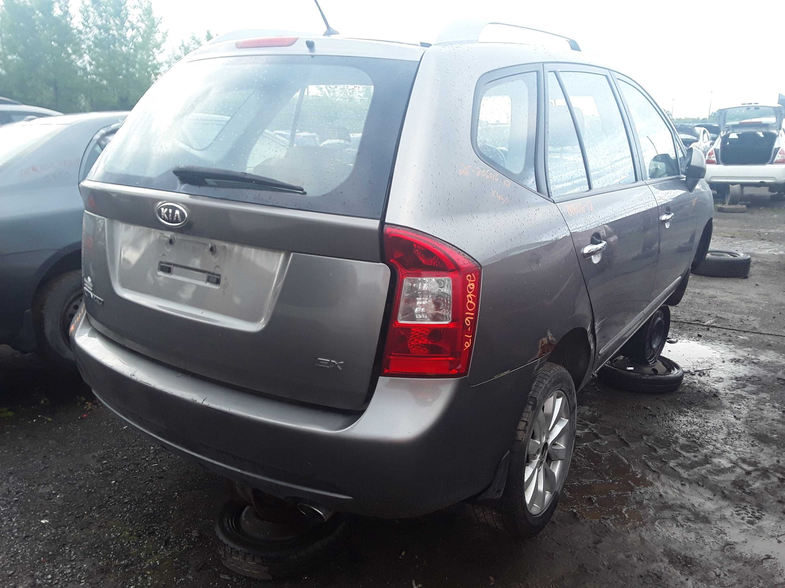 KIA RONDO 2012