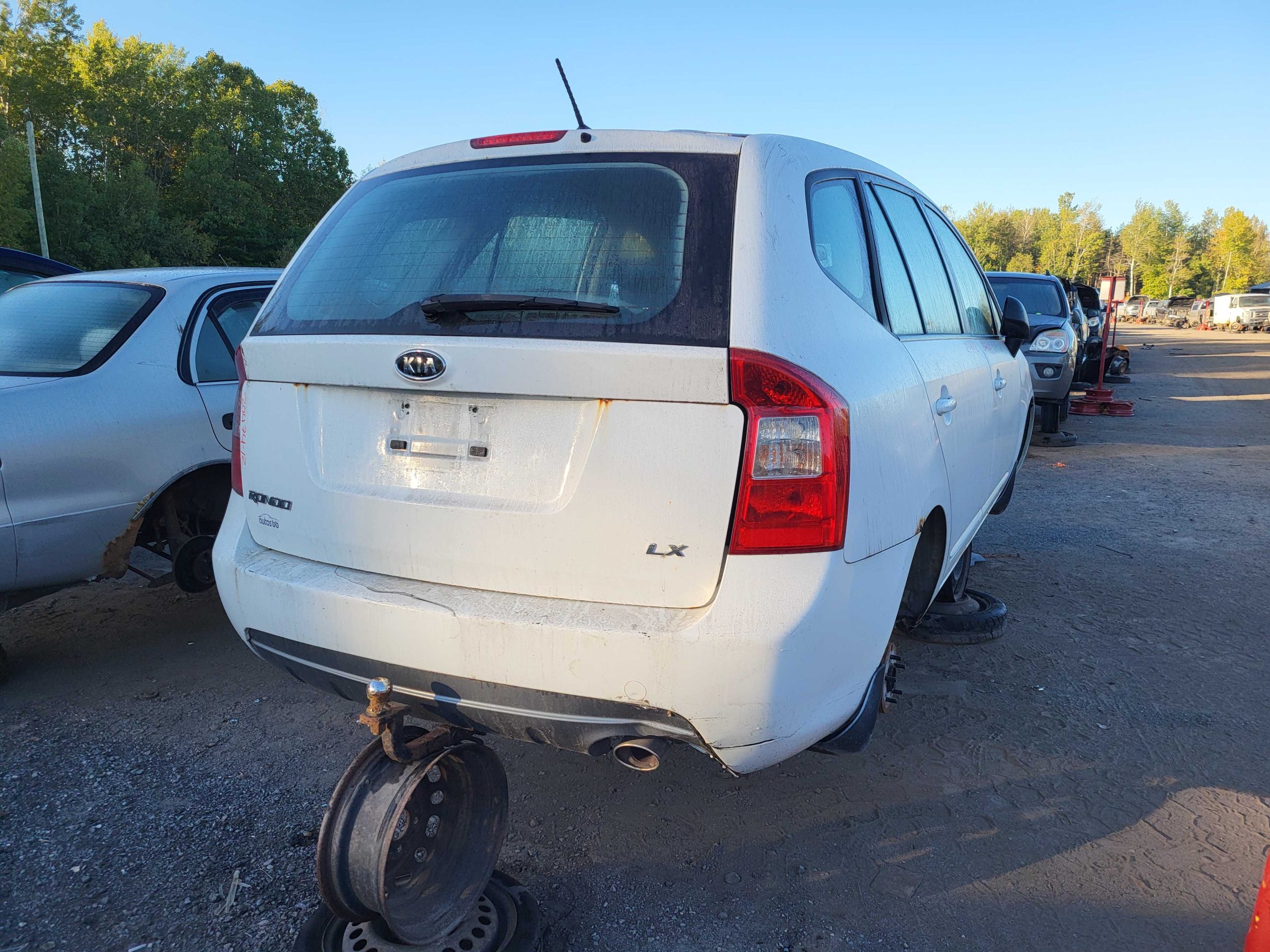 KIA RONDO 2012