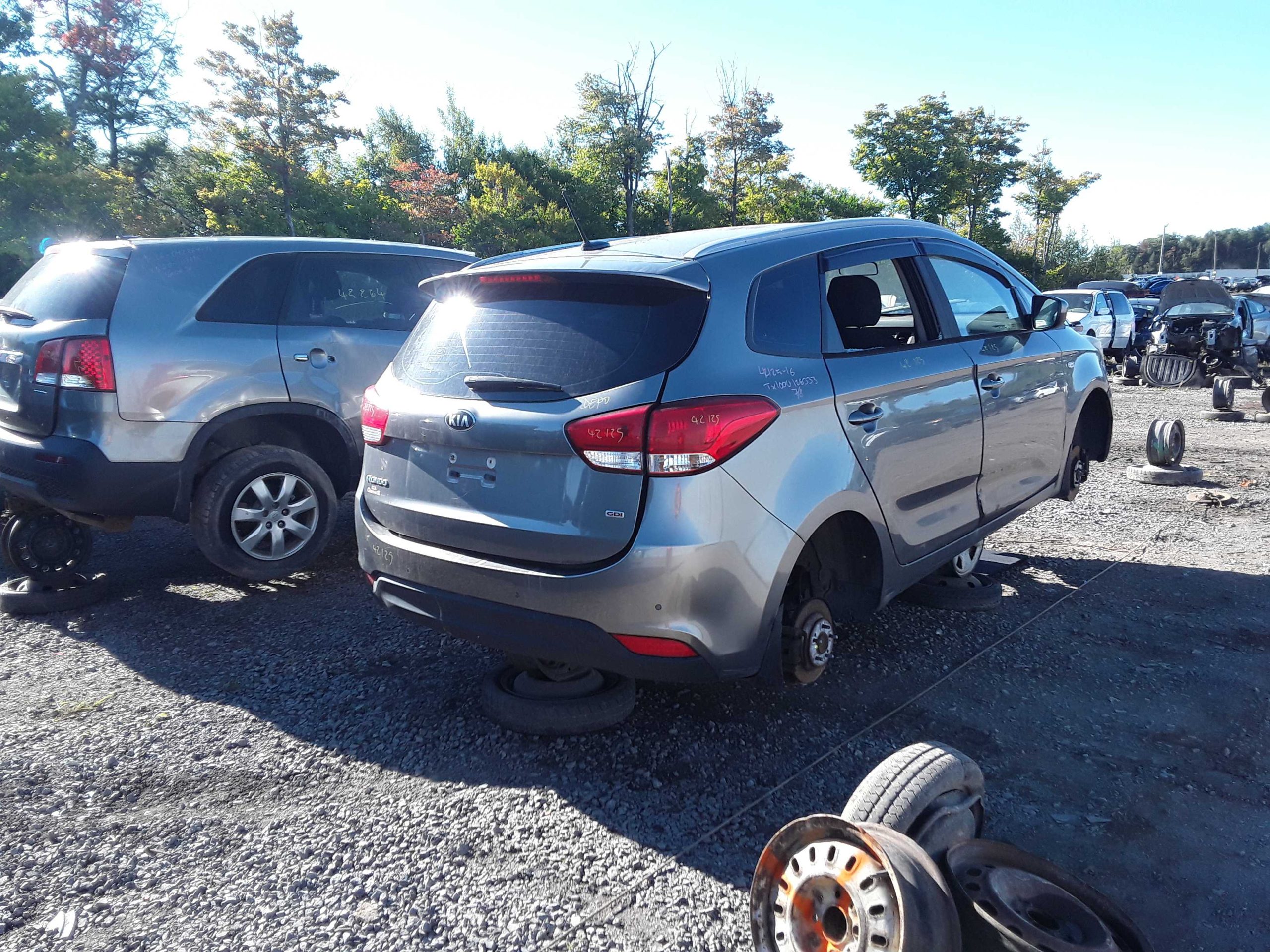 KIA RONDO 2016
