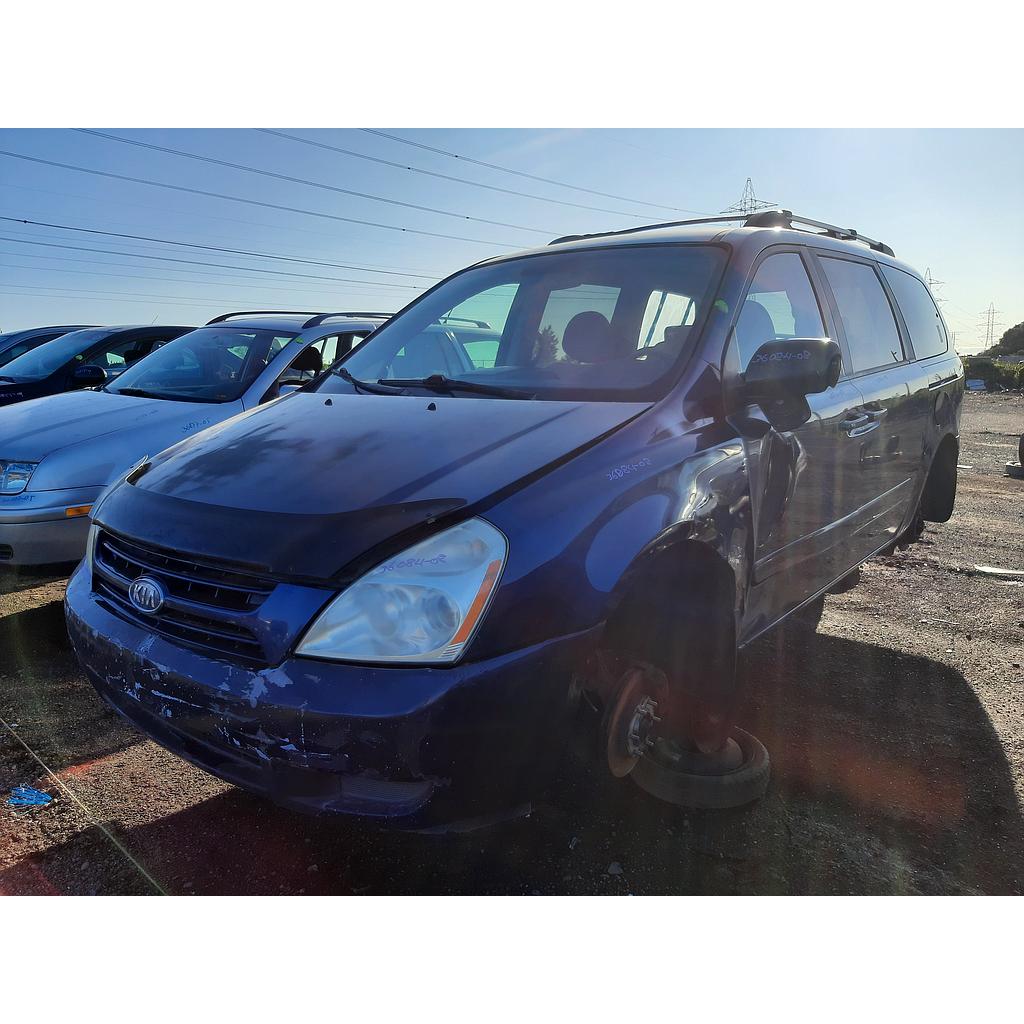 KIA SEDONA 2008