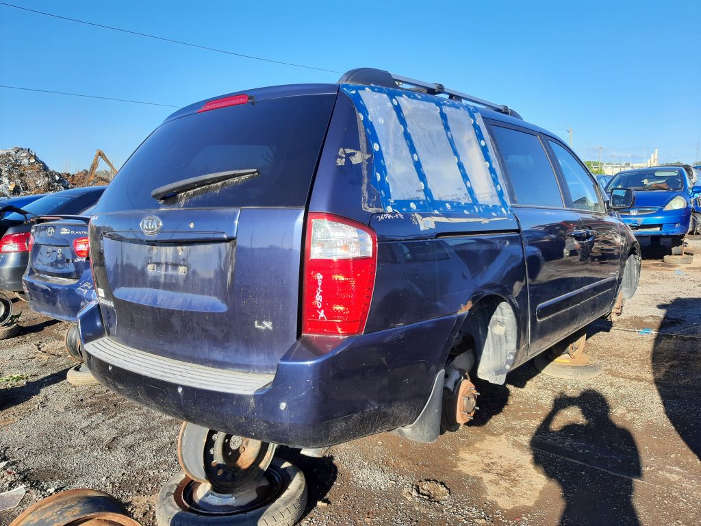 KIA SEDONA 2008