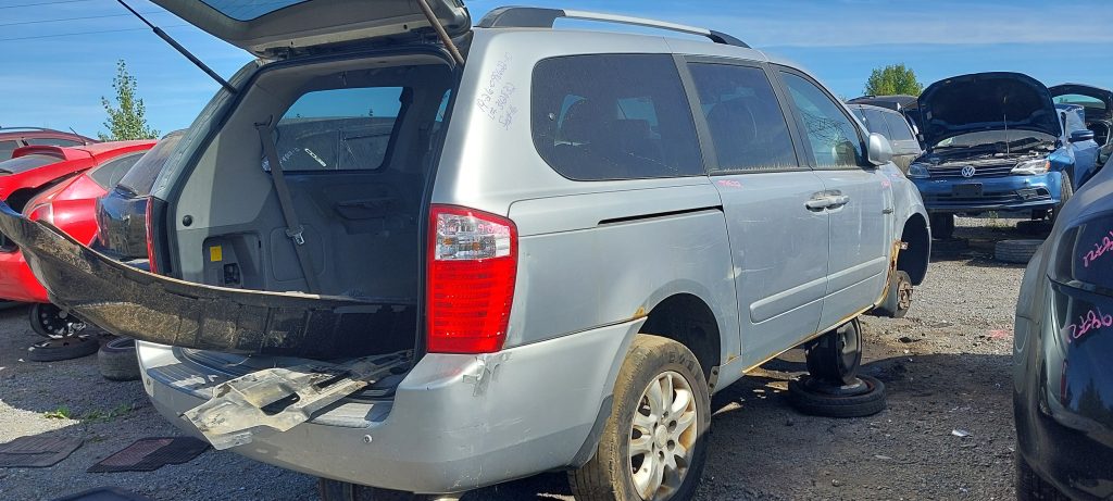 KIA SEDONA 2010