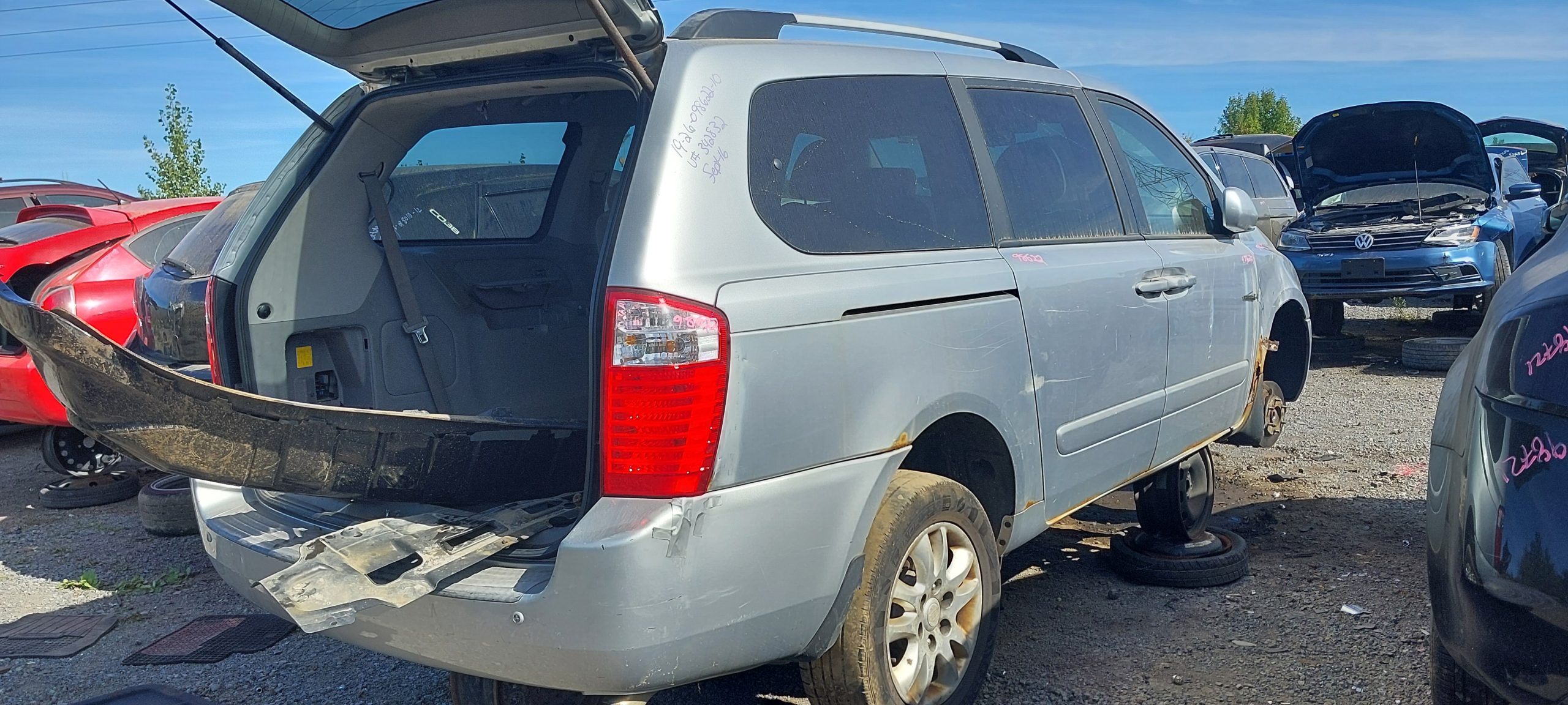 KIA SEDONA 2010