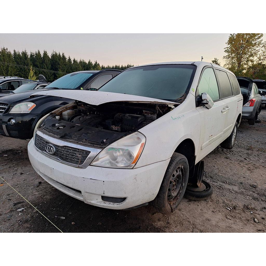 KIA SEDONA 2011