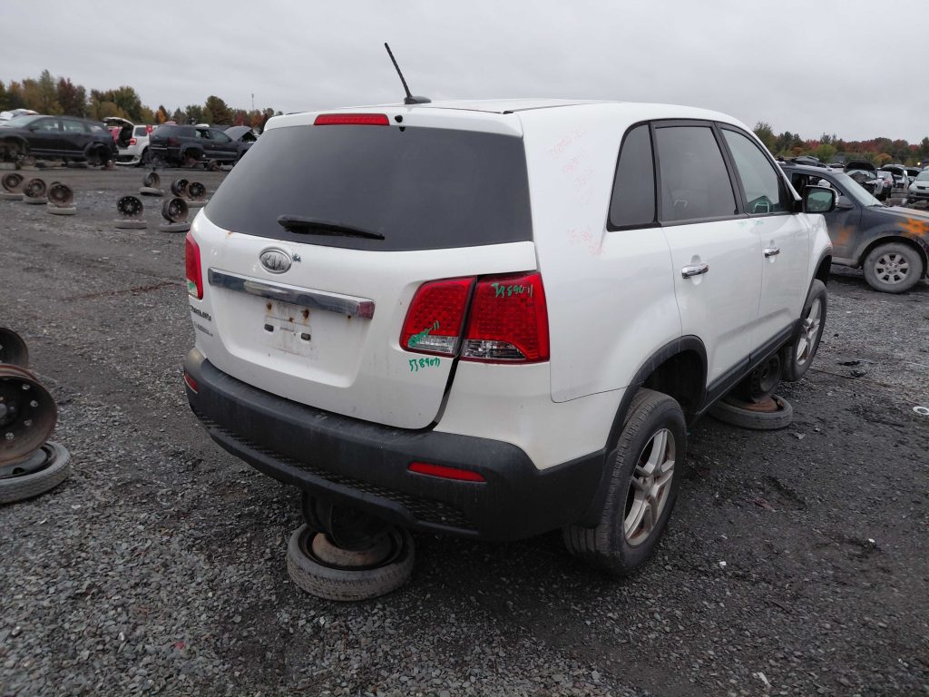 KIA SORENTO 2011