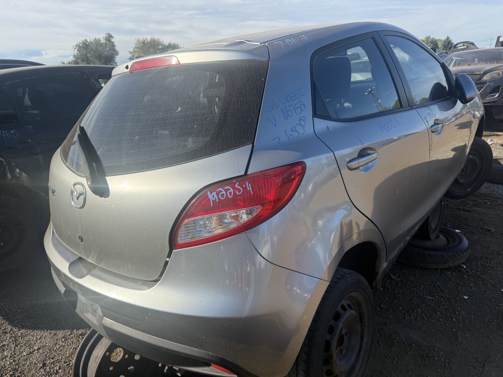 MAZDA MAZDA2 2011