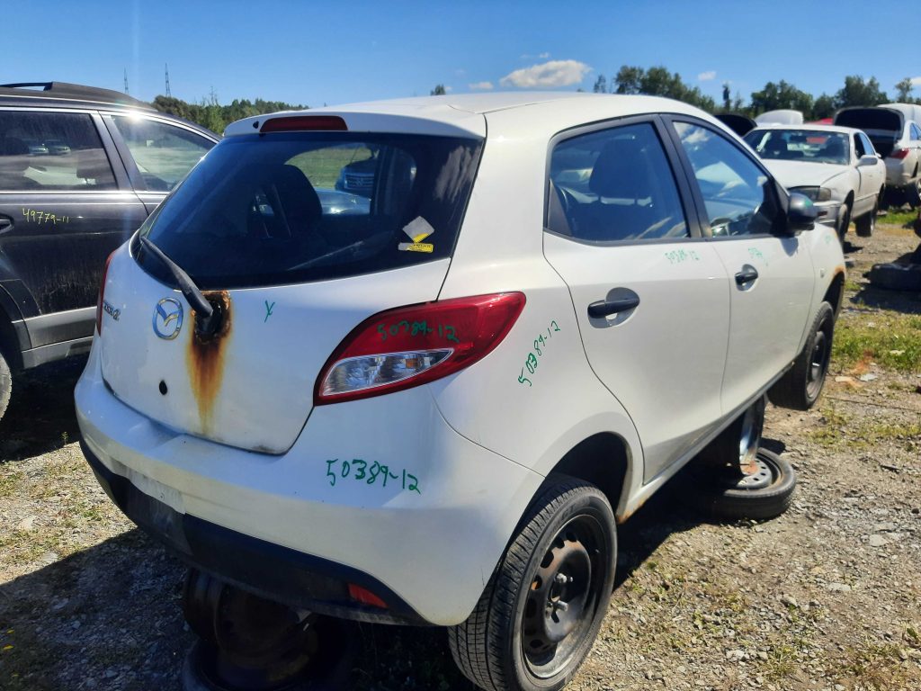 MAZDA MAZDA2 2012